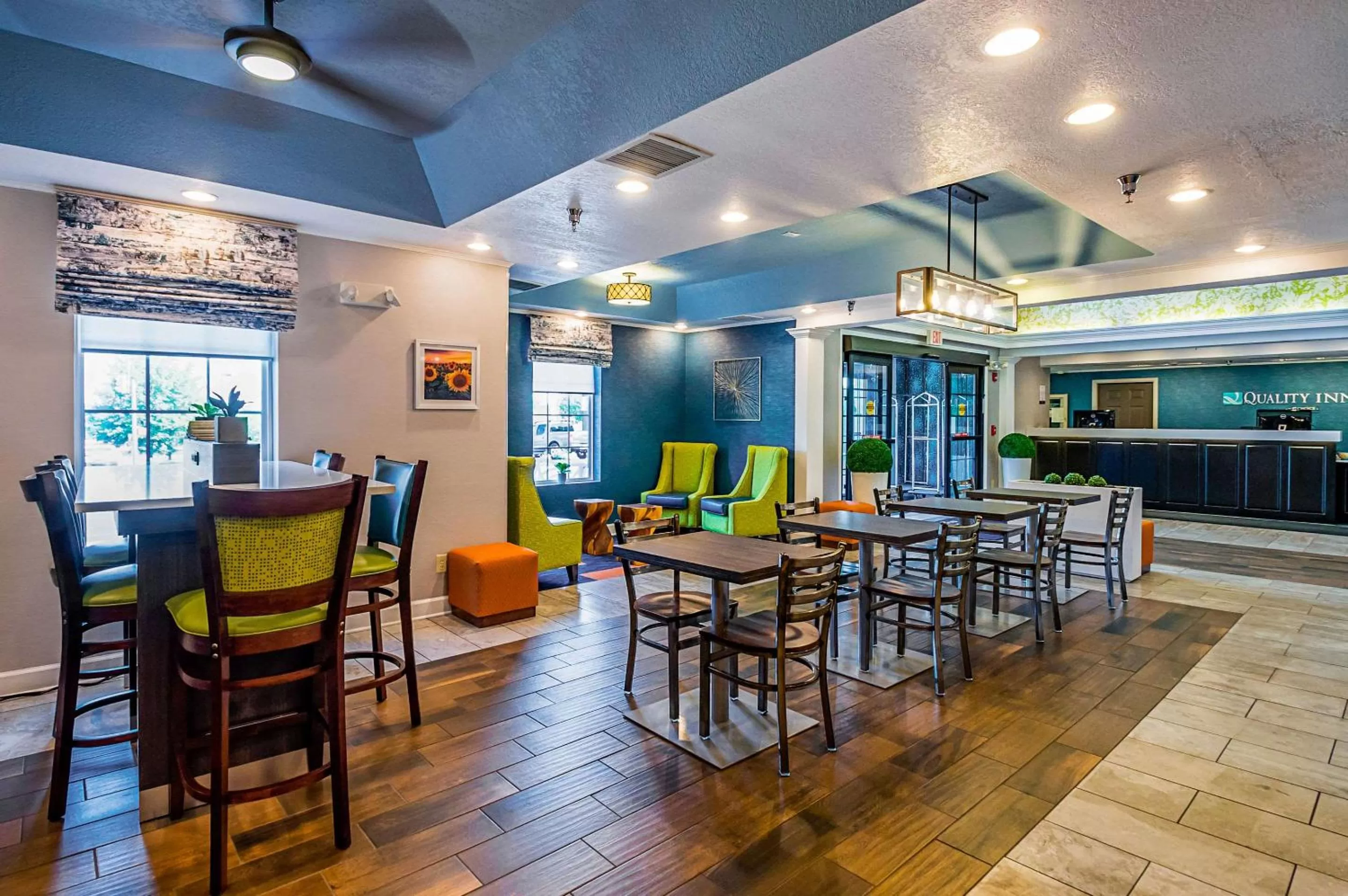 Restaurant/places to eat in Quality Inn Harrisonburg I-81