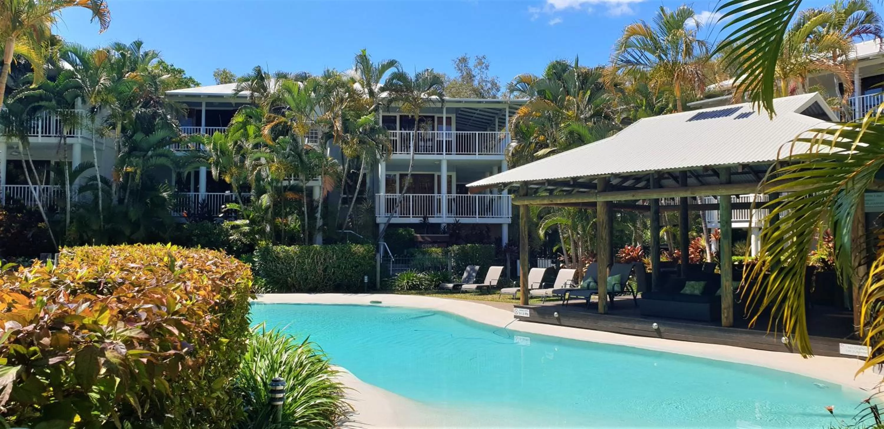 Swimming pool in South Pacific Resort & Spa Noosa