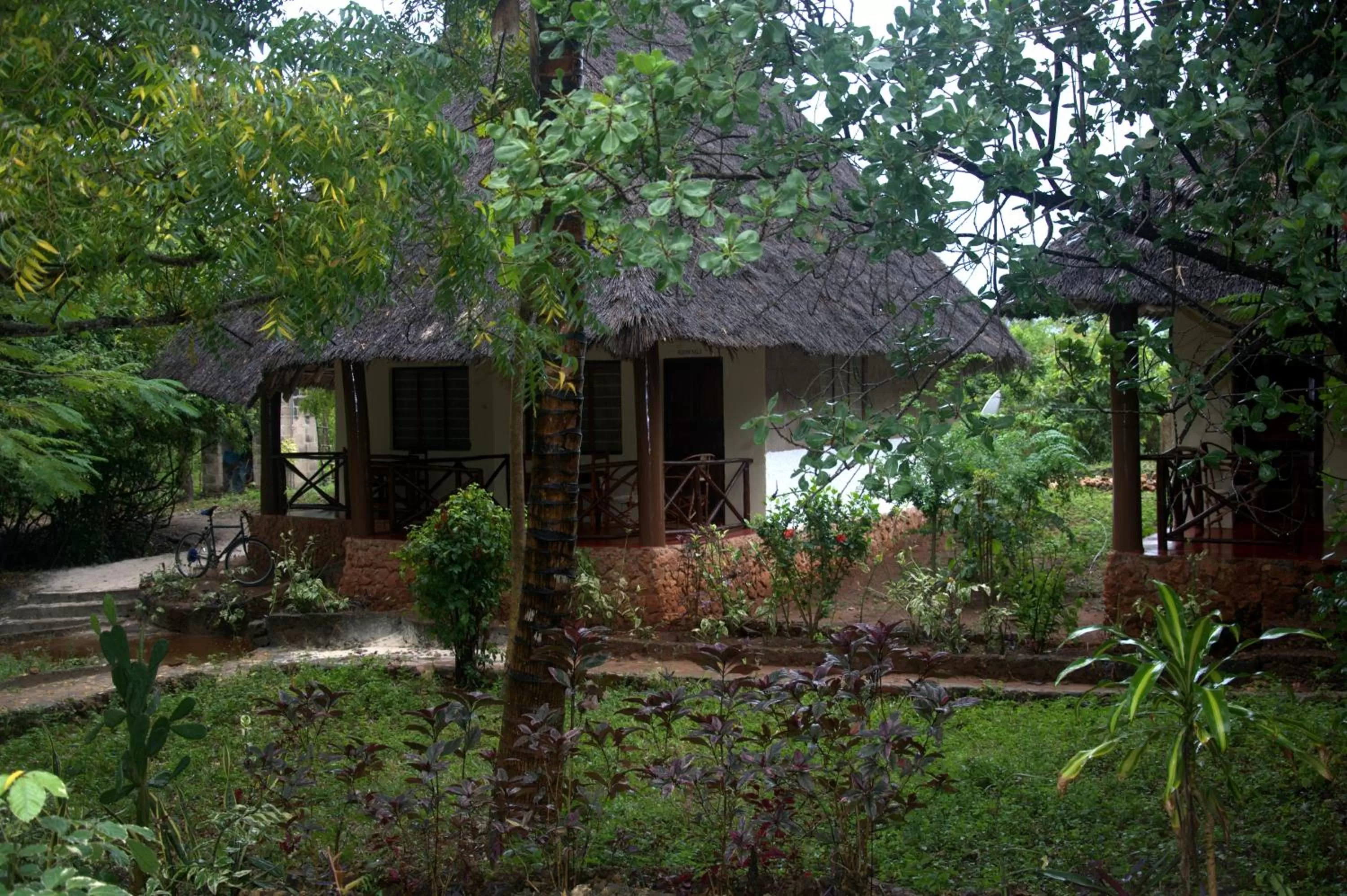 Property building in Baraka Aquarium Bungalows