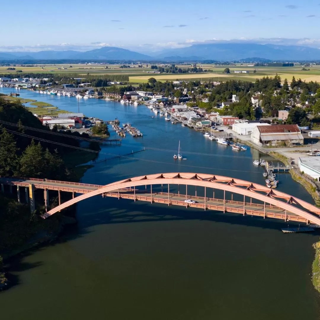 Sea view, Bird's-eye View in La Conner Channel Lodge