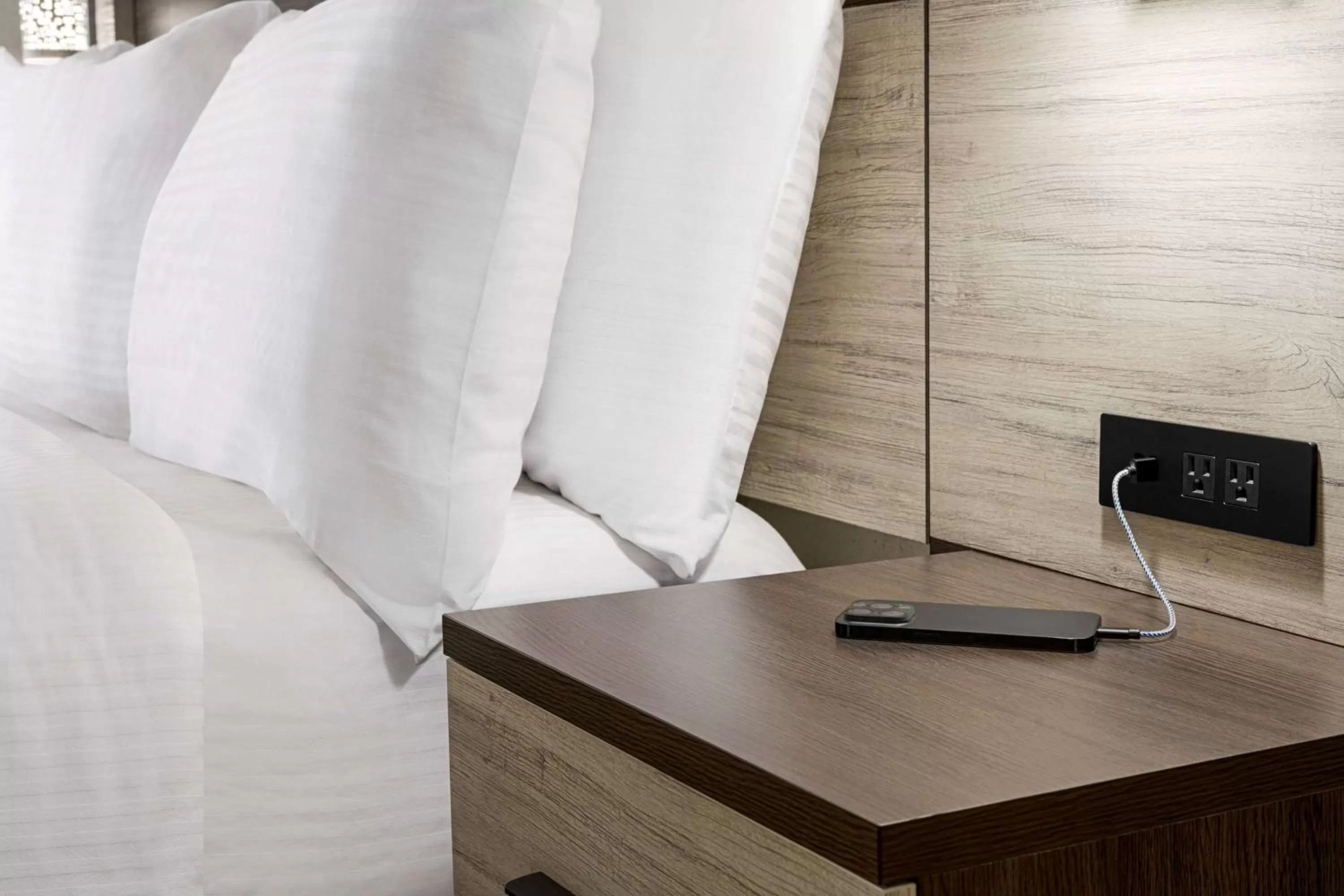 Photo of the whole room, Bed in La Quinta Inn Lexington-Horse Park