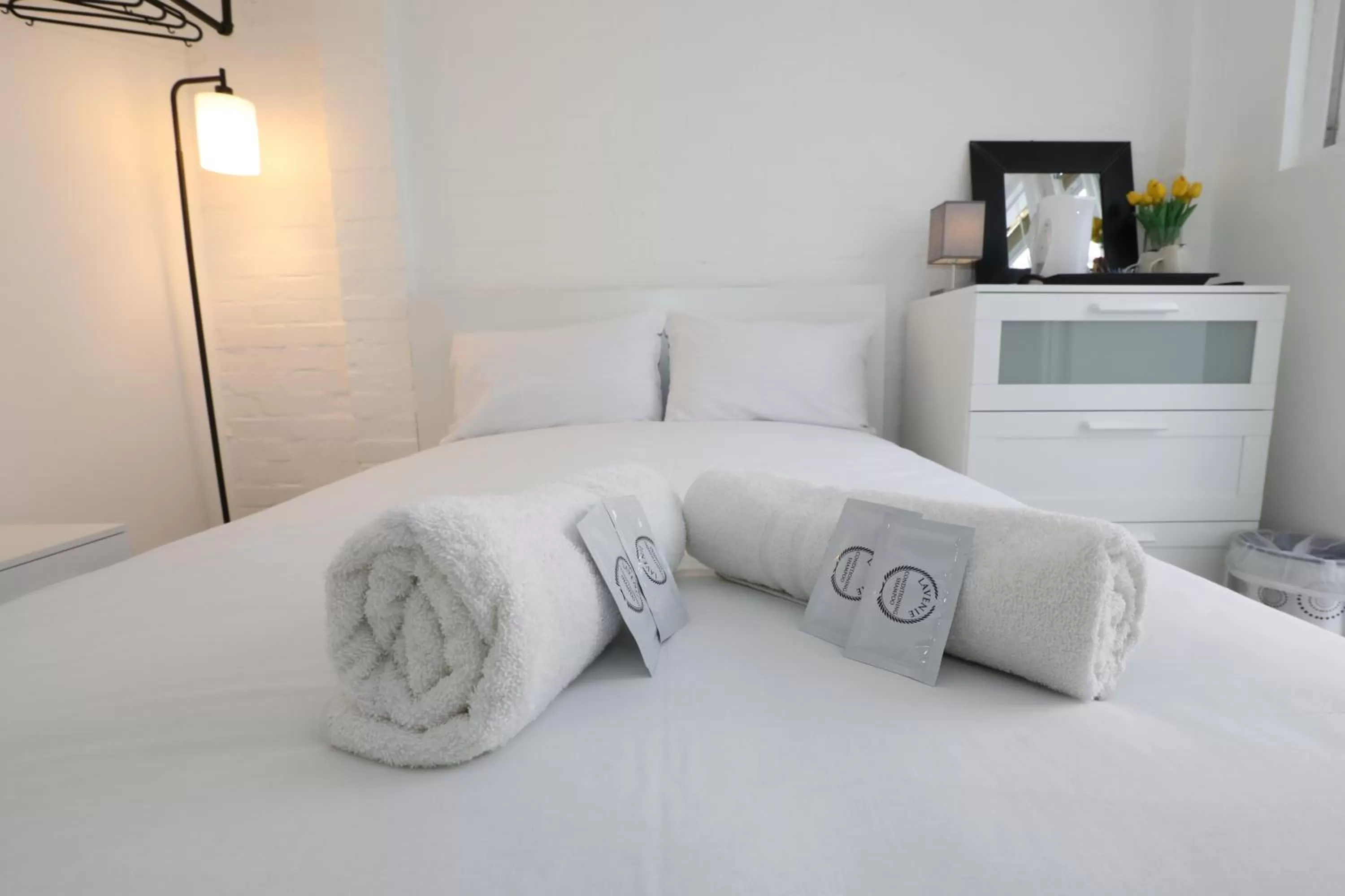 Bed in Anchor Guest House