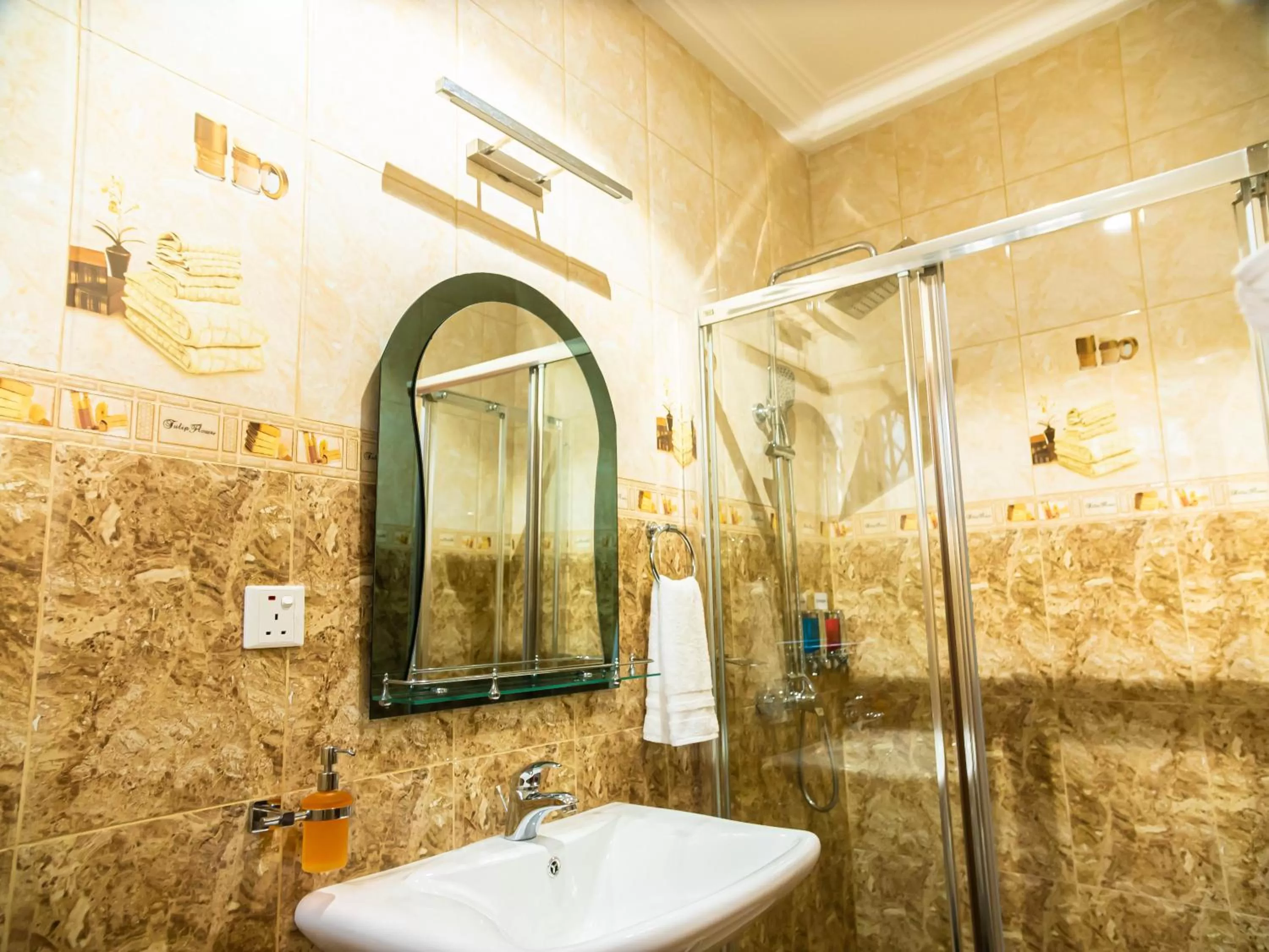 Economy Double Room in KoKo Palm Inn LTD