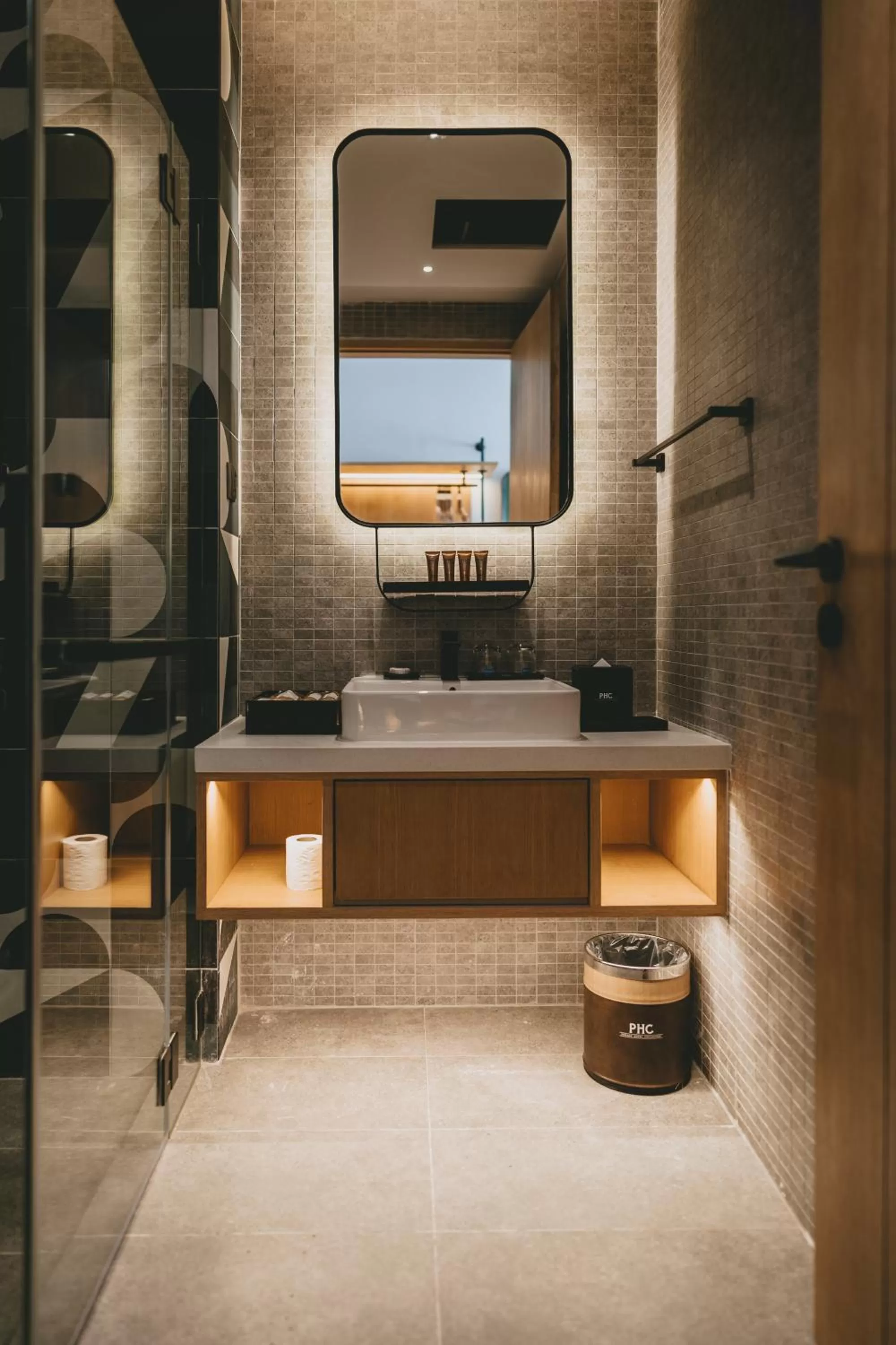 Bathroom in Macalister Hotel Managed by The Ascott Limited