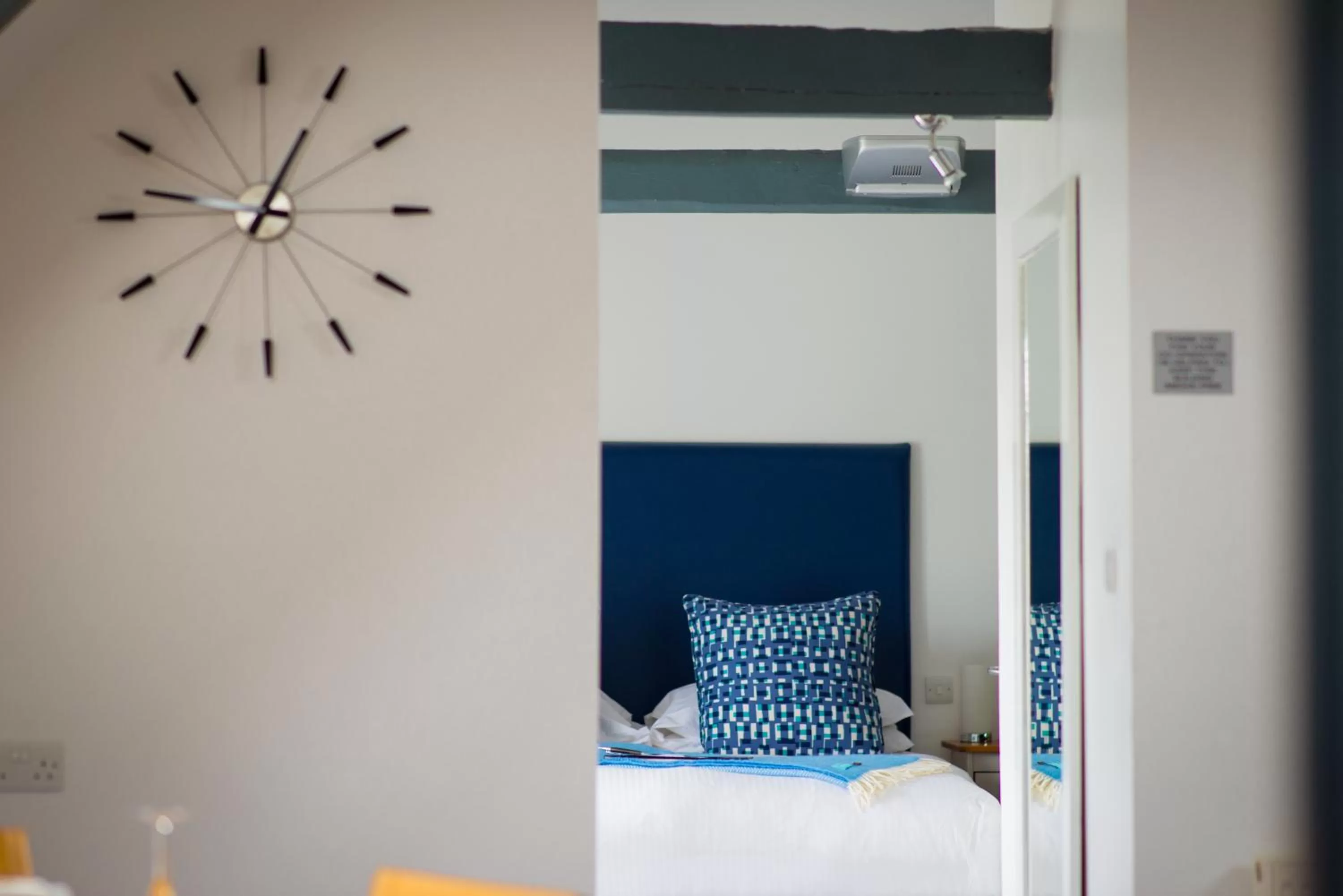 Bed in Mannings Hotel