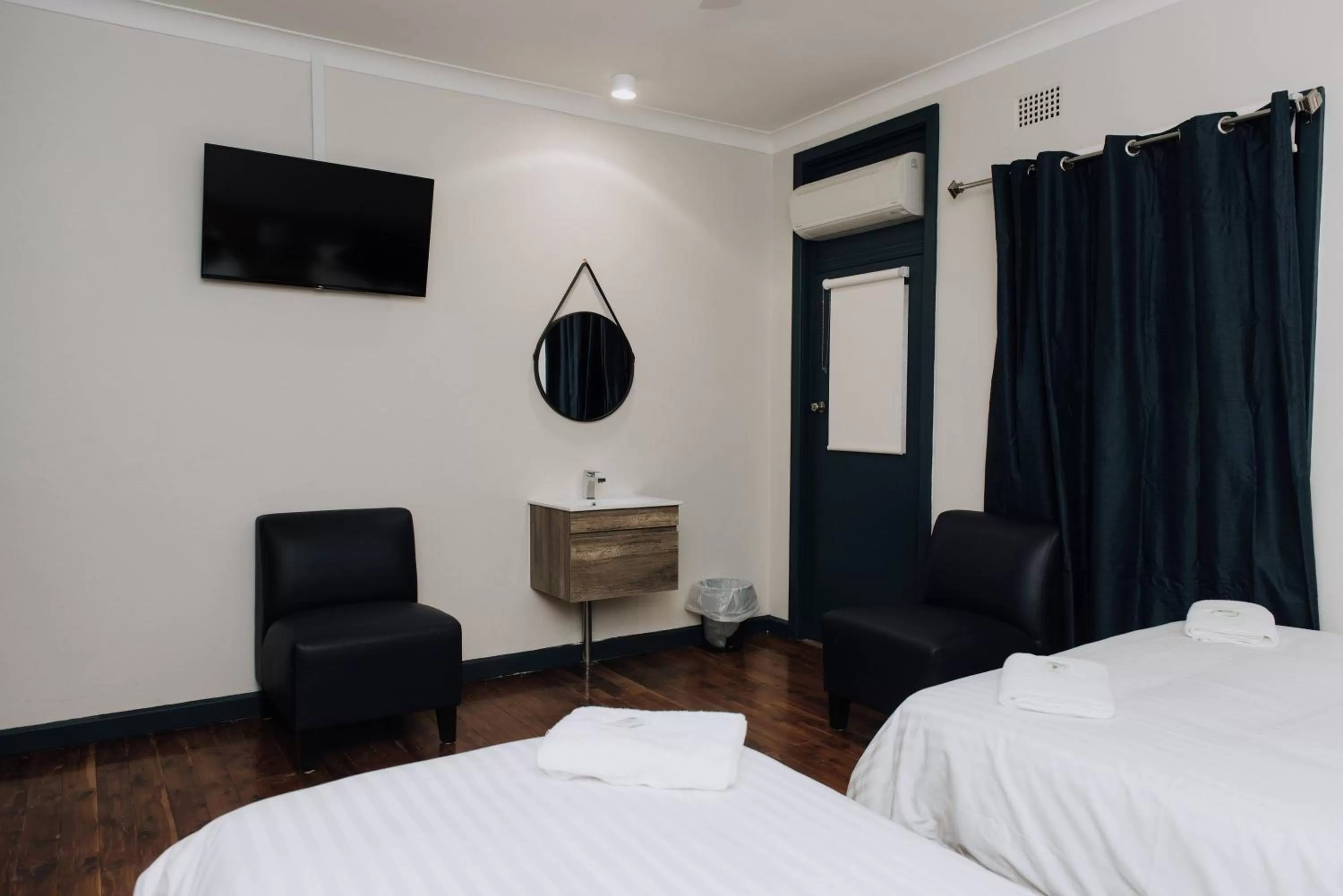 Bedroom in Gunnedah Hotel