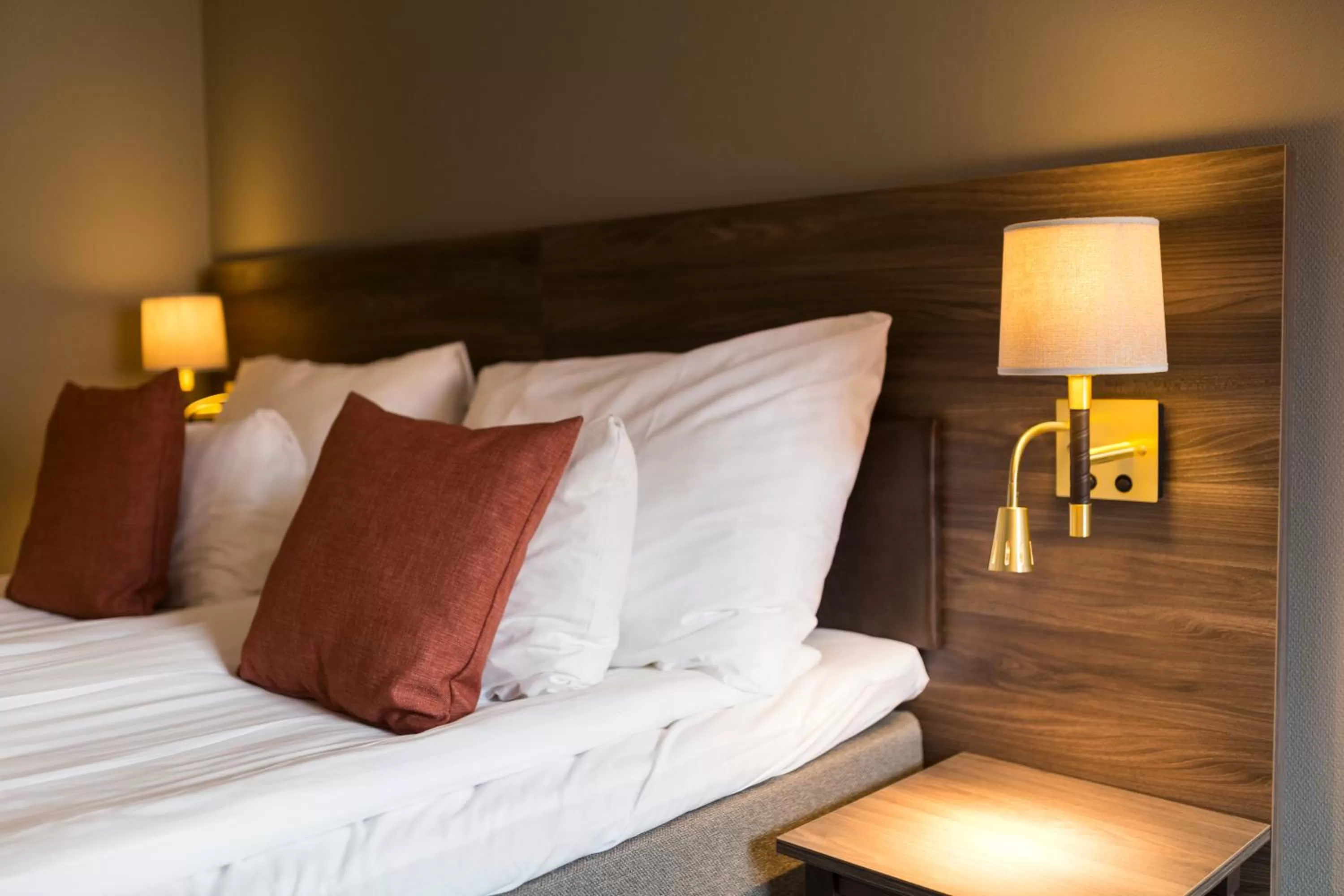 Bed in Home Hotel Uman