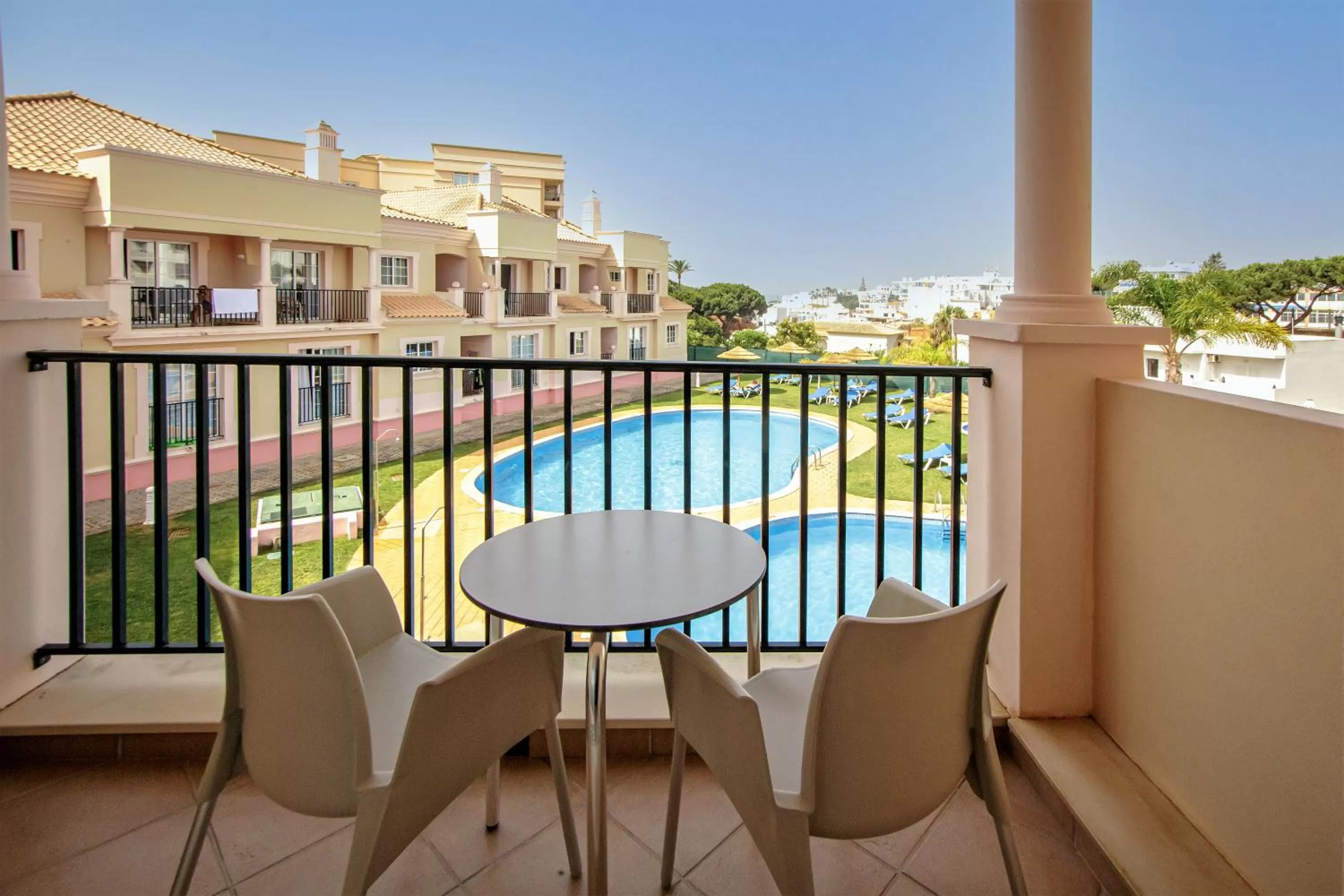 Balcony/Terrace in Aquamar Albufeira Aparthotel
