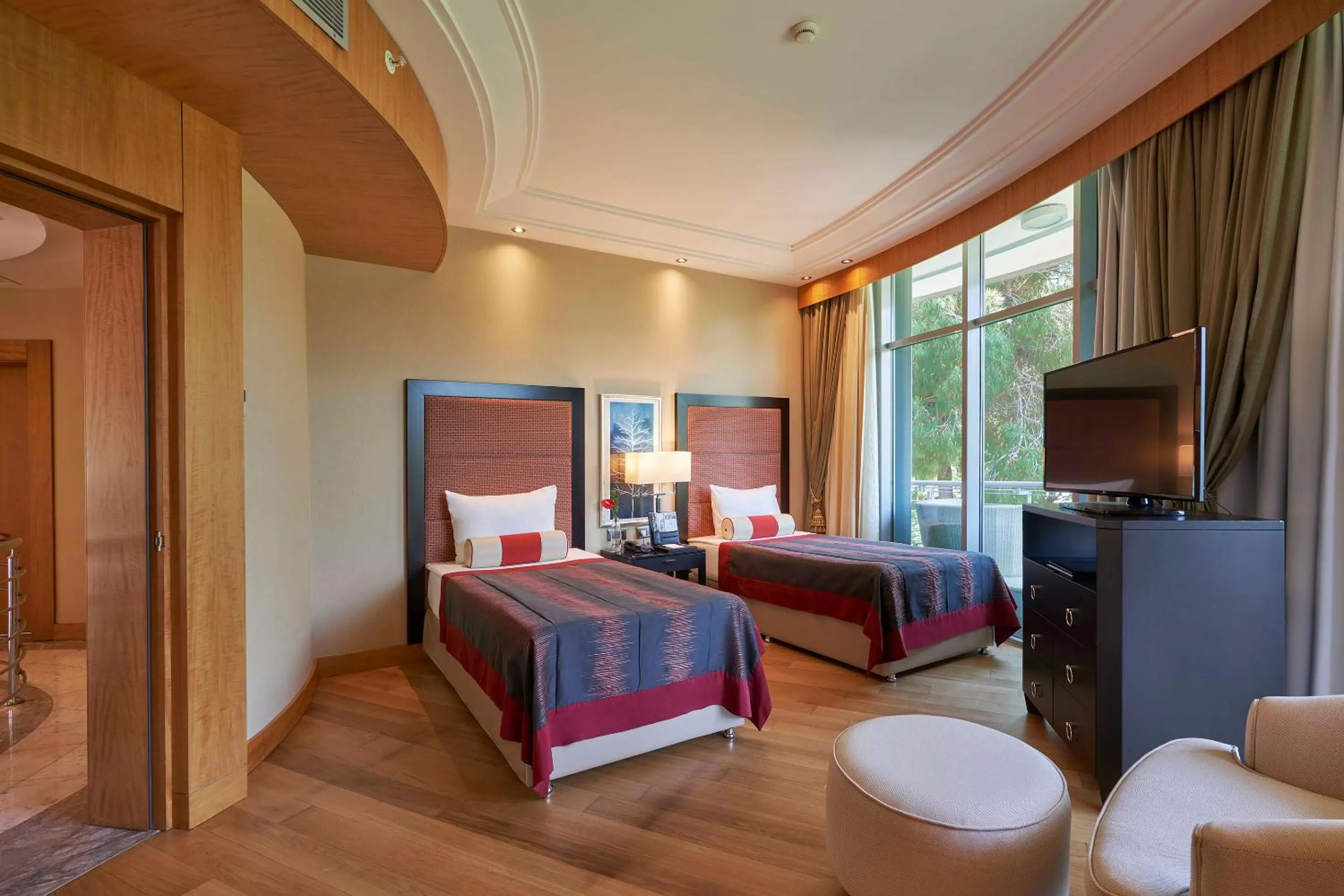 Bed in Calista Luxury Resort