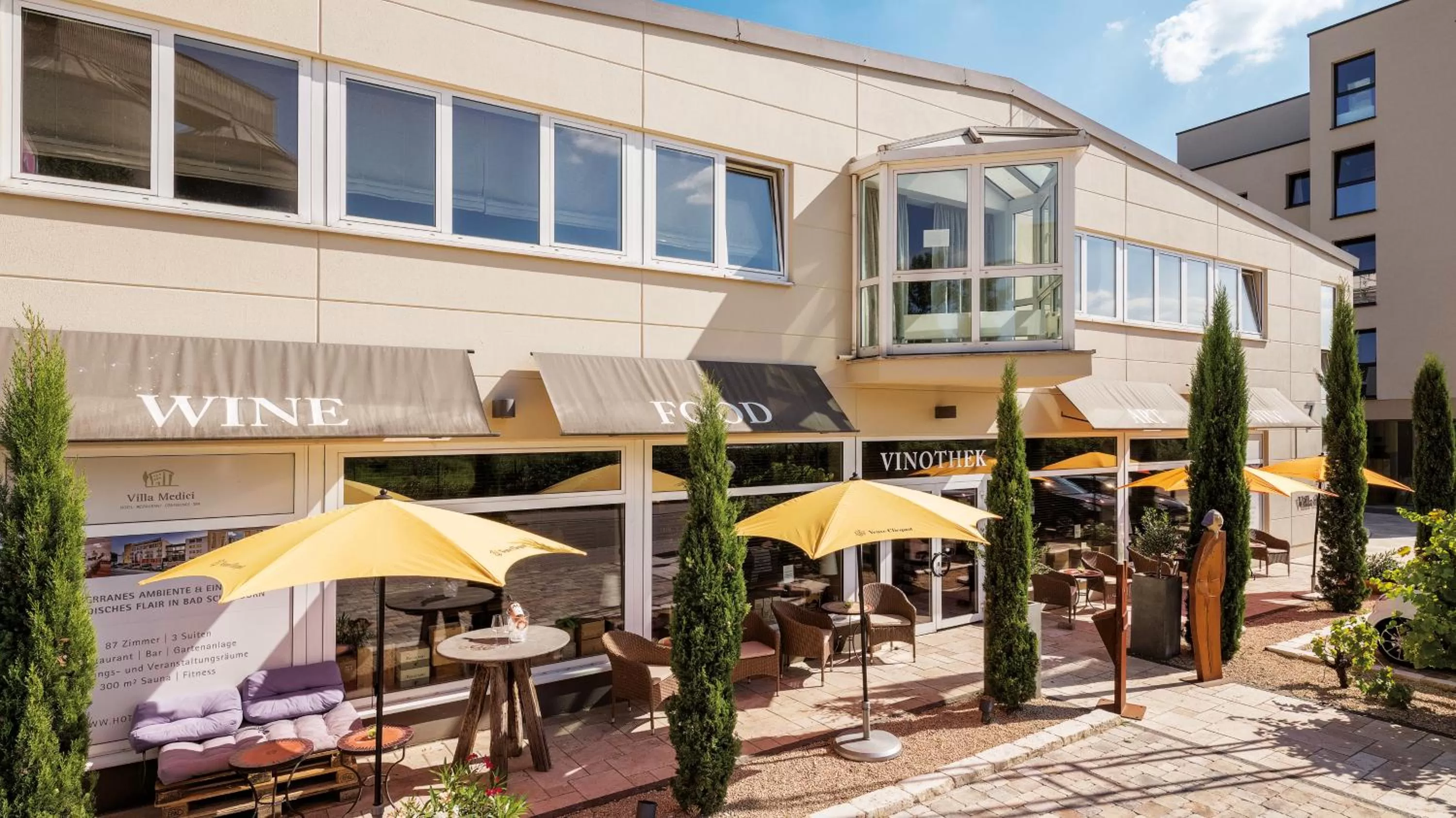 Property building in Hotel Villa Toskana