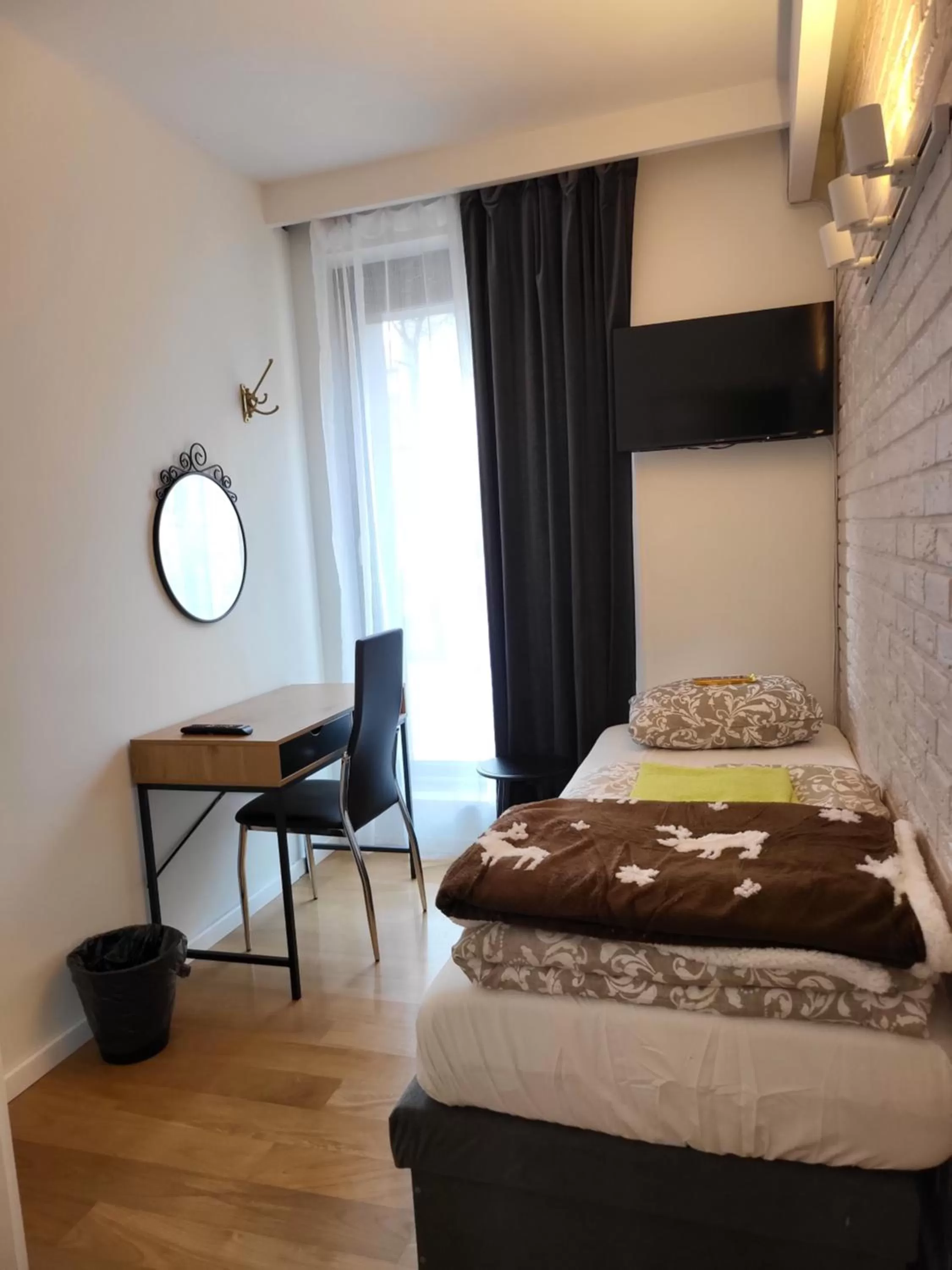 Photo of the whole room, Bed in Amber Hostel Szlak