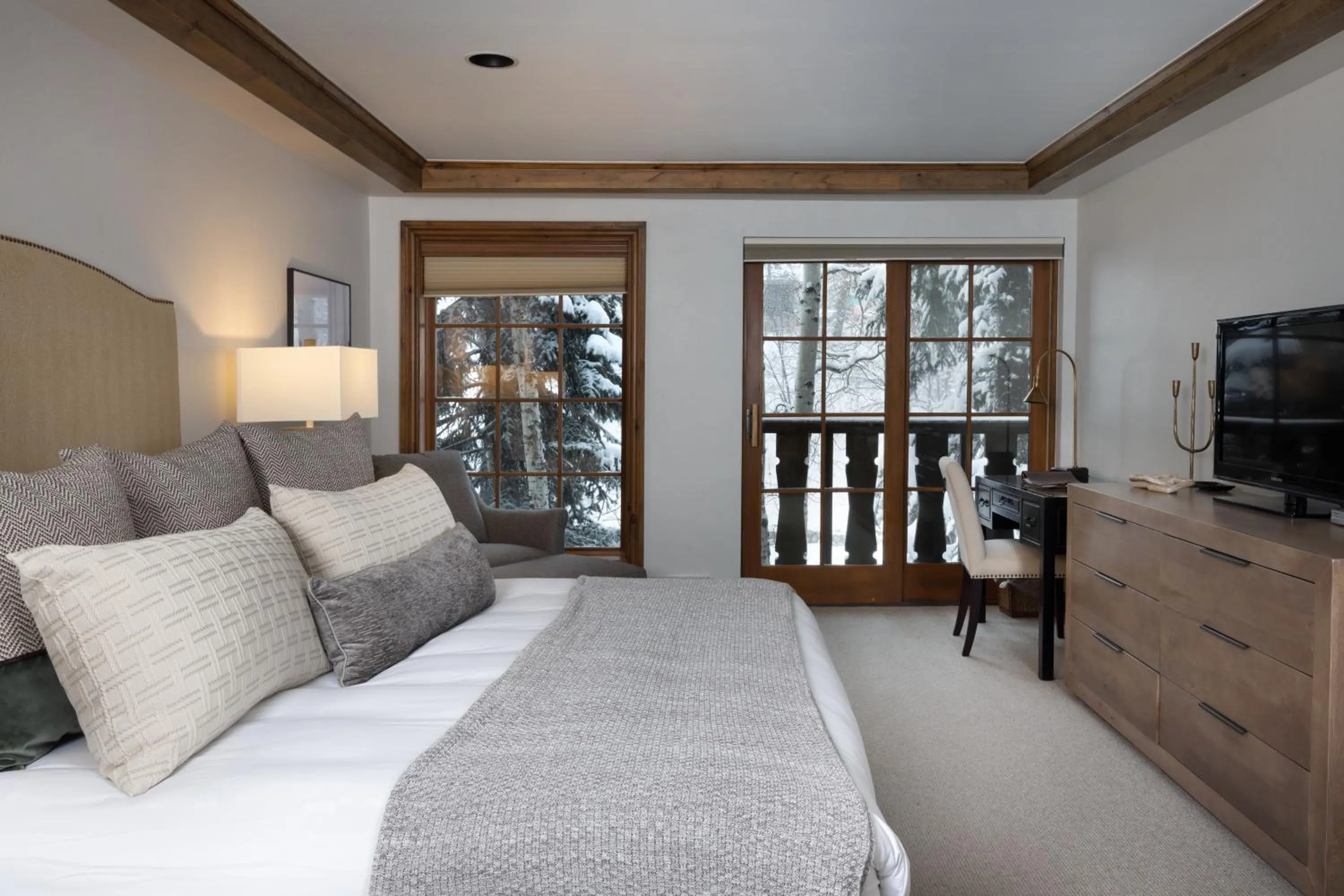 Bedroom, Bed in Gravity Haus Vail