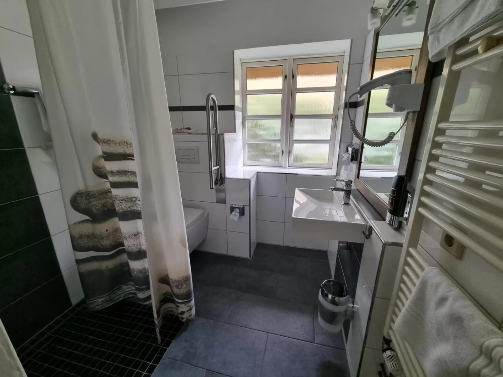 Bathroom in Forsthaus-Ferienhotel am Dobrock