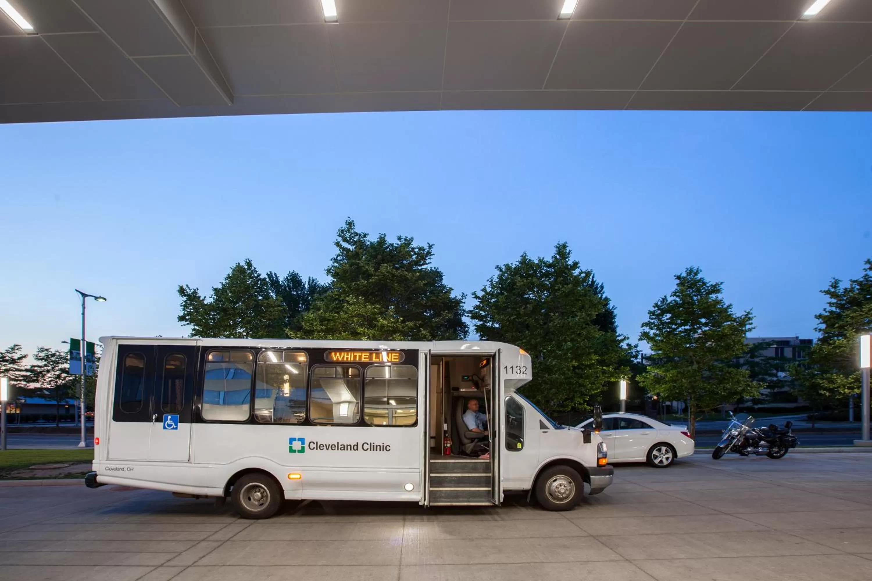 Lobby or reception in Holiday Inn Cleveland Clinic by IHG