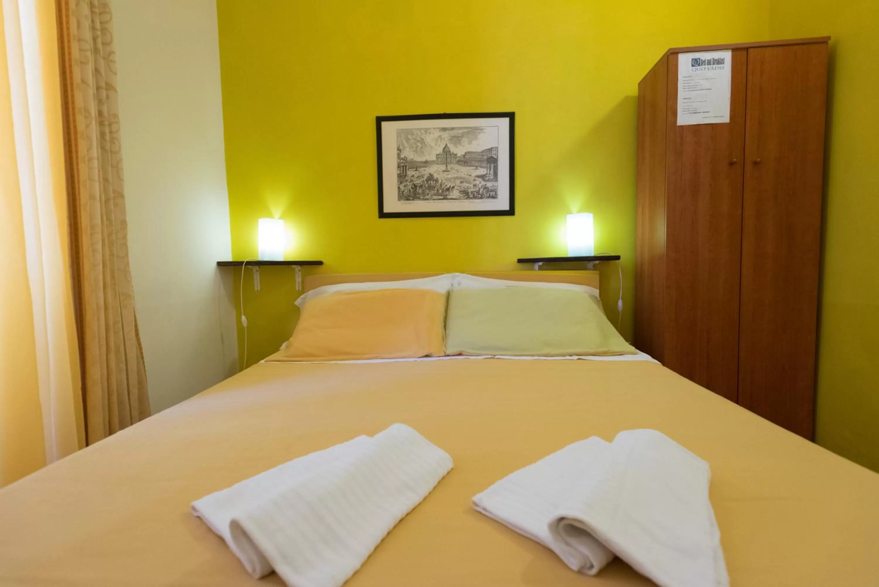 Bed in Quo Vadis Roma 2