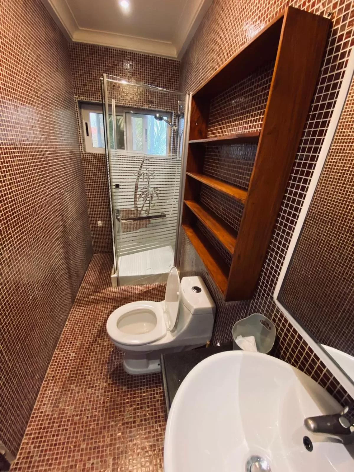 Bathroom in L'Oasis Guesthouse