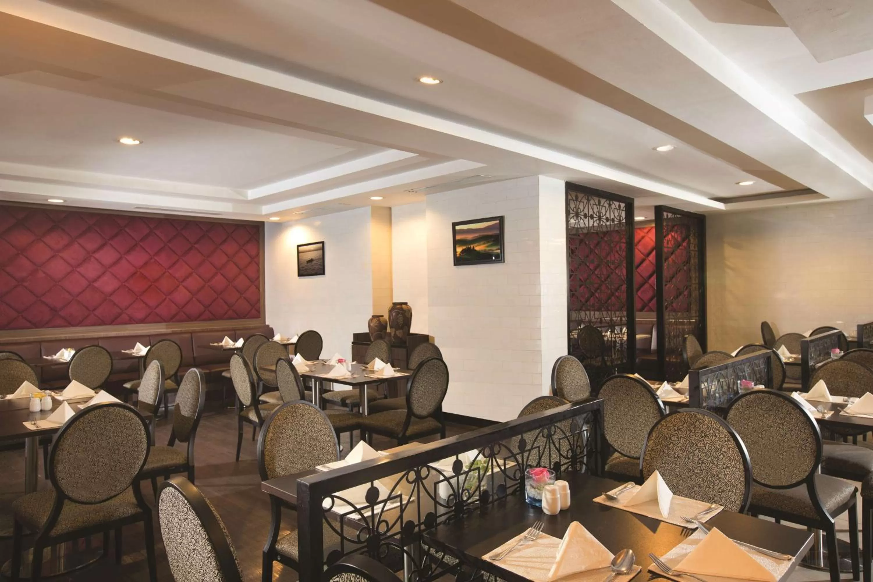 Restaurant/places to eat in BW Kemayoran Hotel & Convention Powered by Archipelago