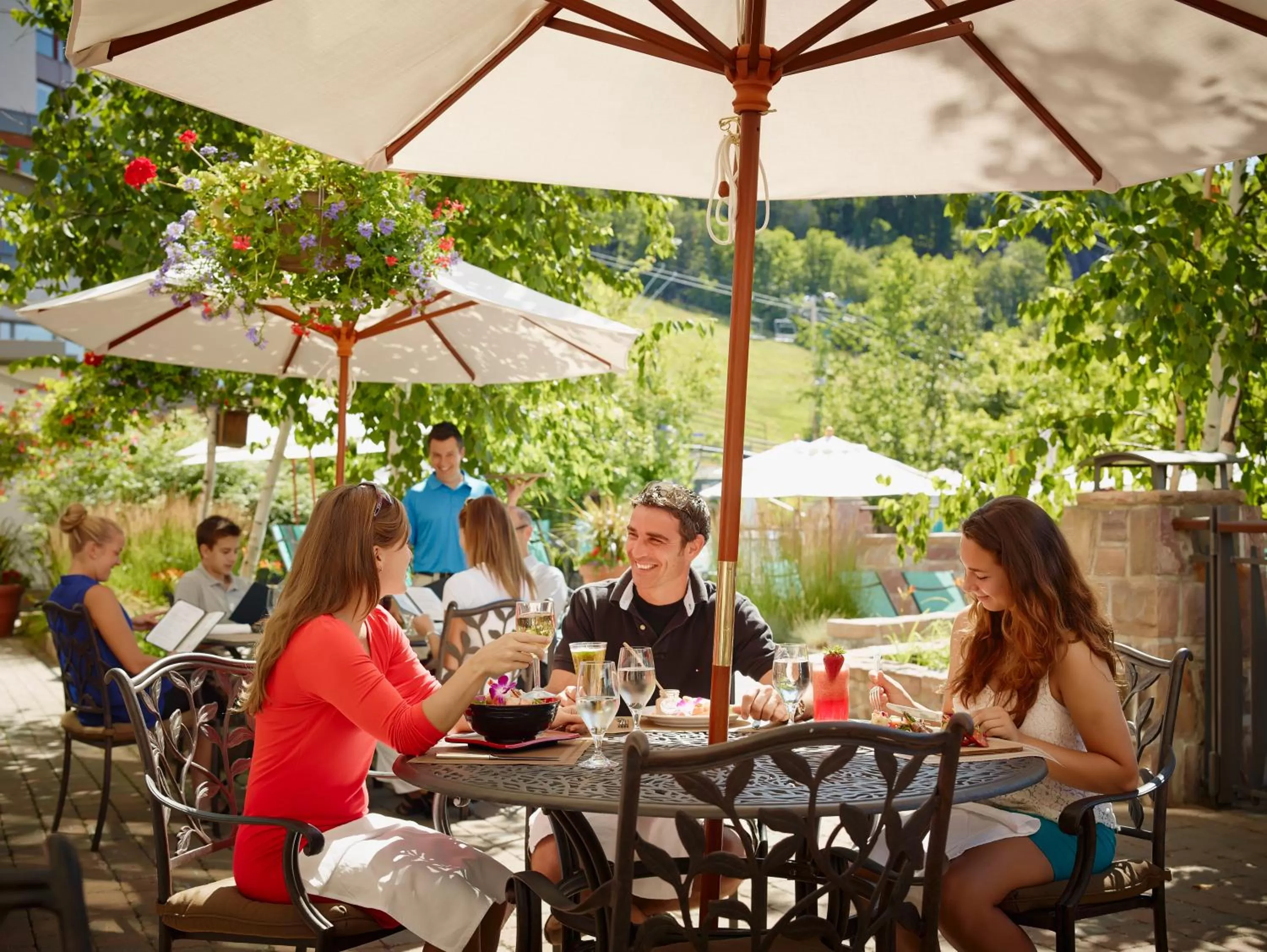 Restaurant/places to eat in Fairmont Tremblant