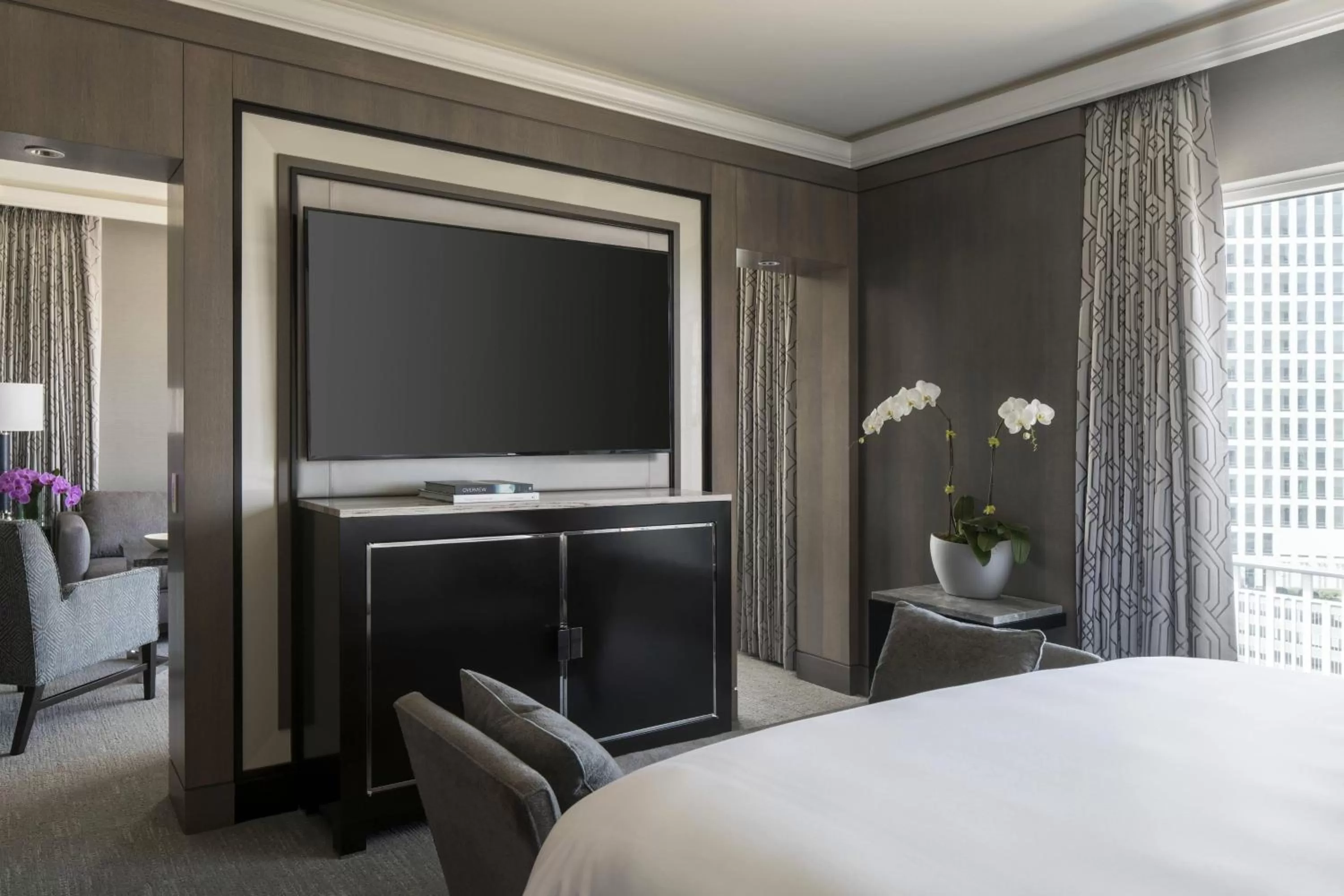 Bedroom, Bed in The Ritz-Carlton, Cleveland