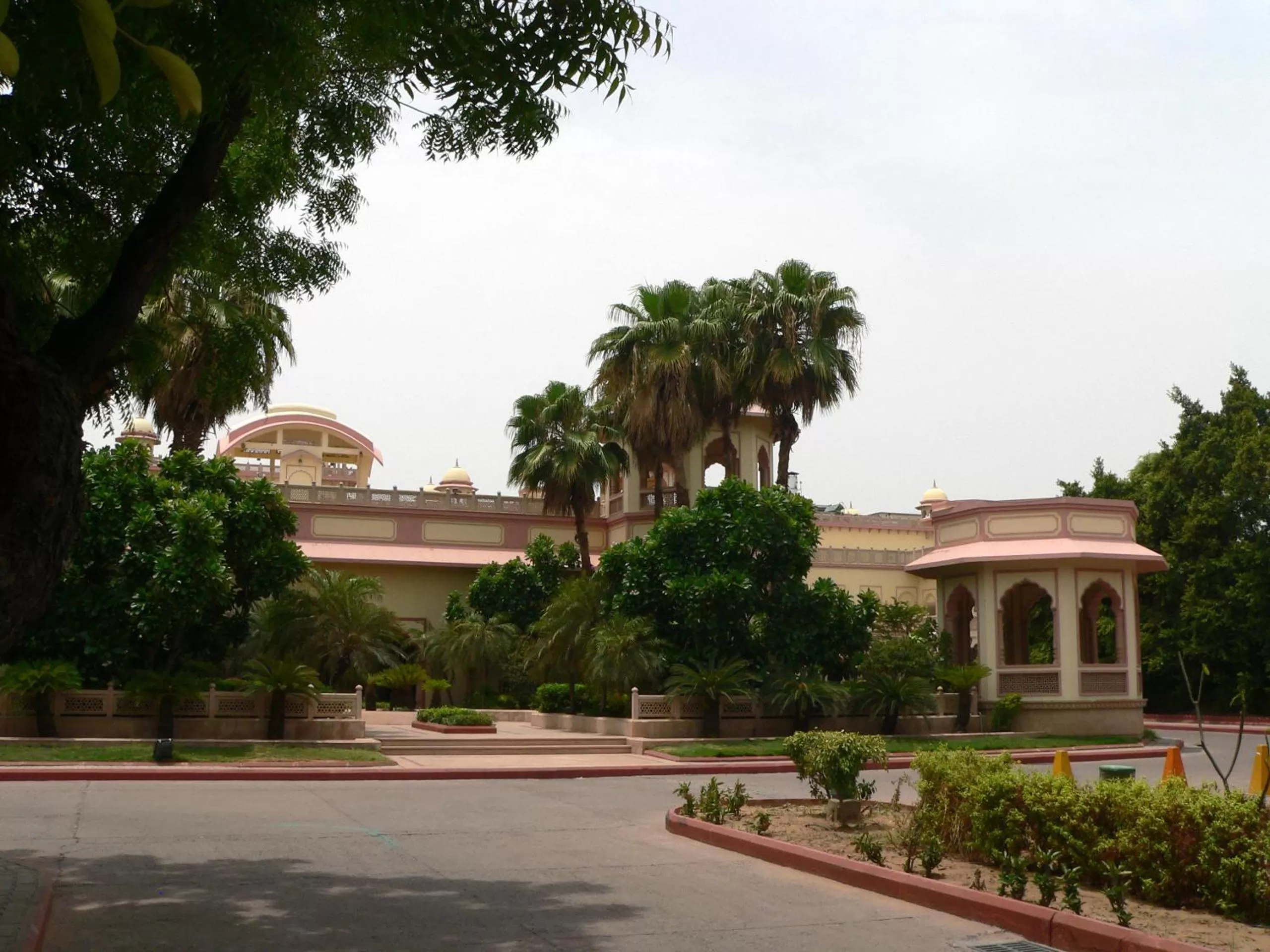 Facade/entrance in Taj Hari Mahal Jodhpur