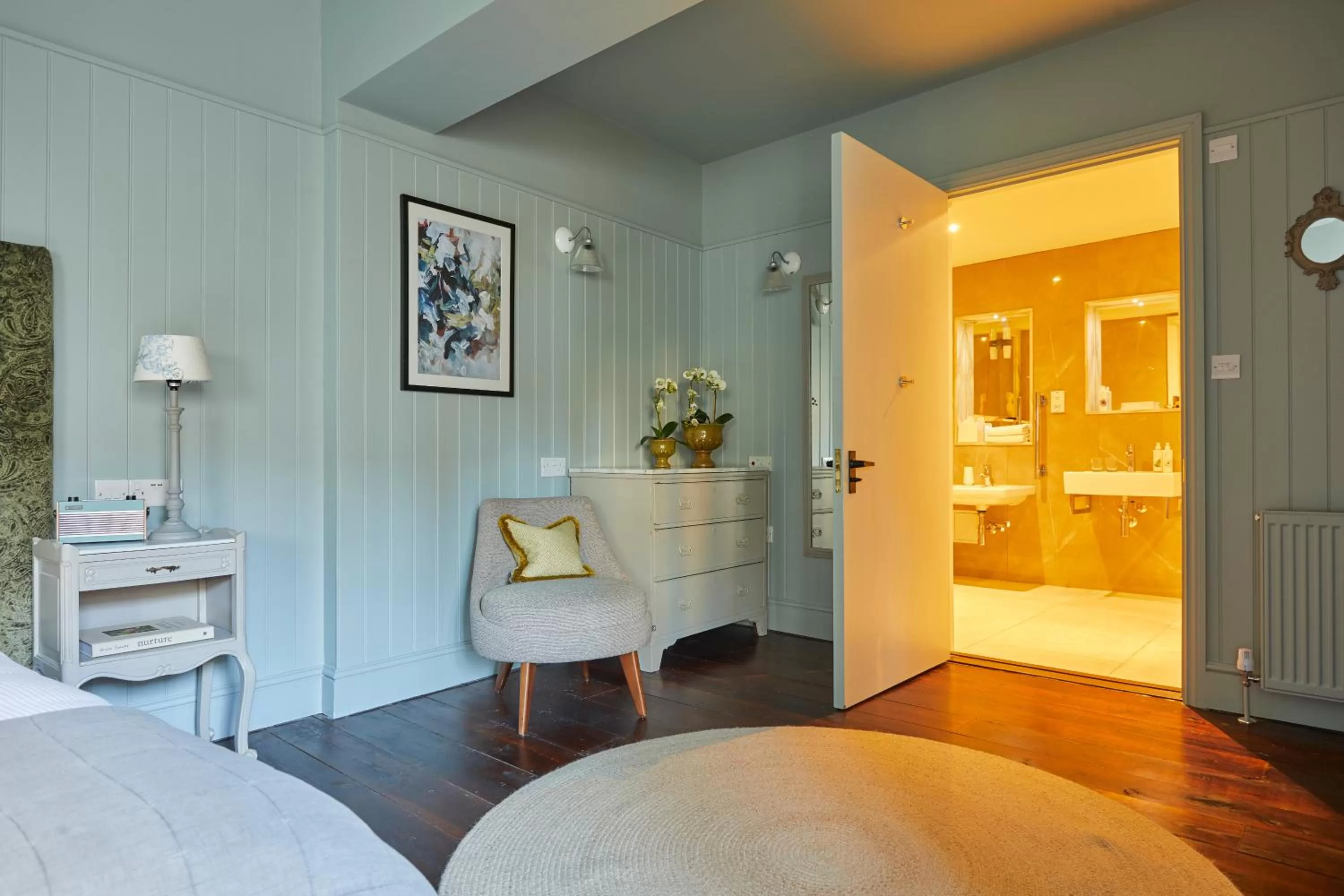 Bathroom in The King's Arms