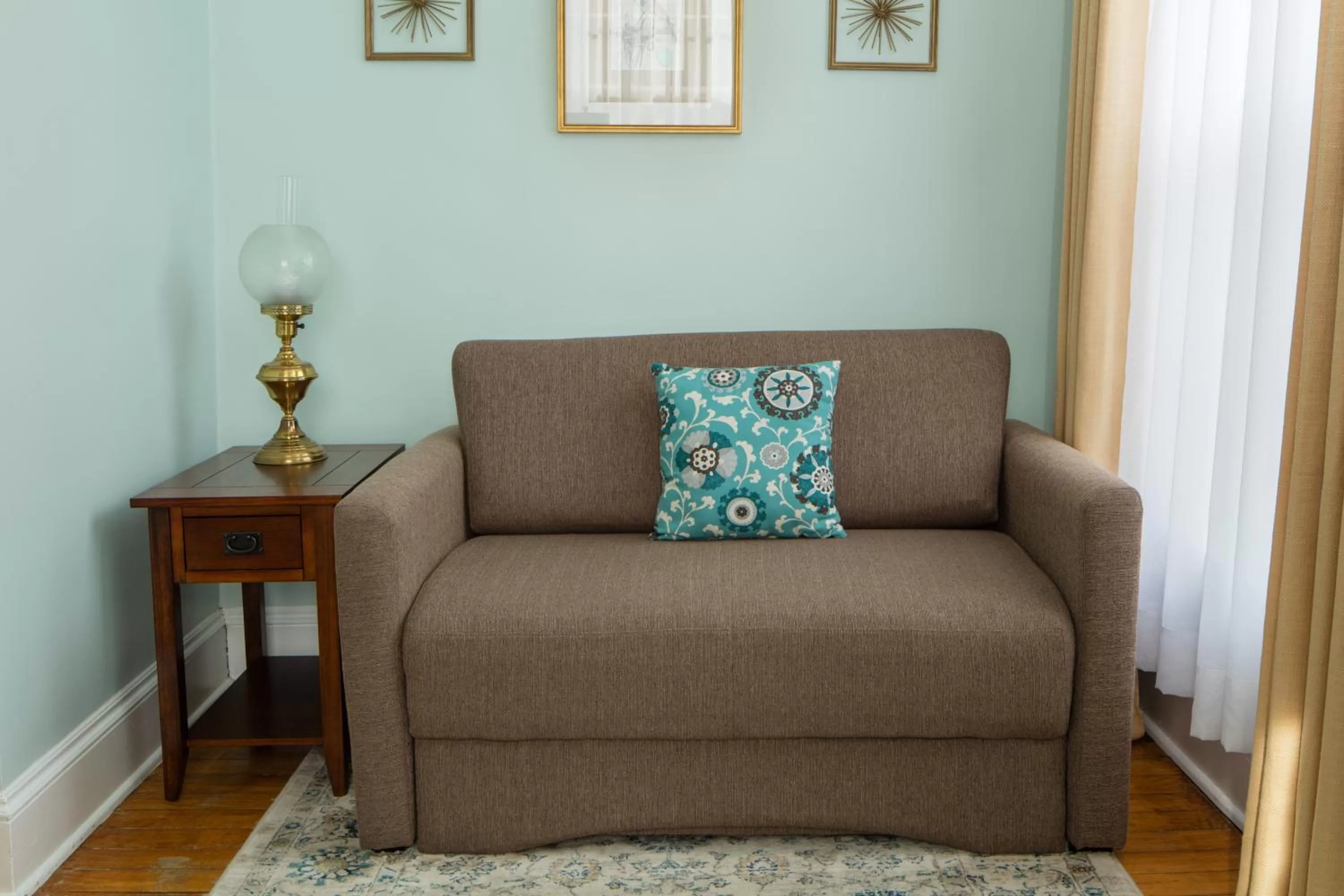 Seating area in Aldrich Guest House