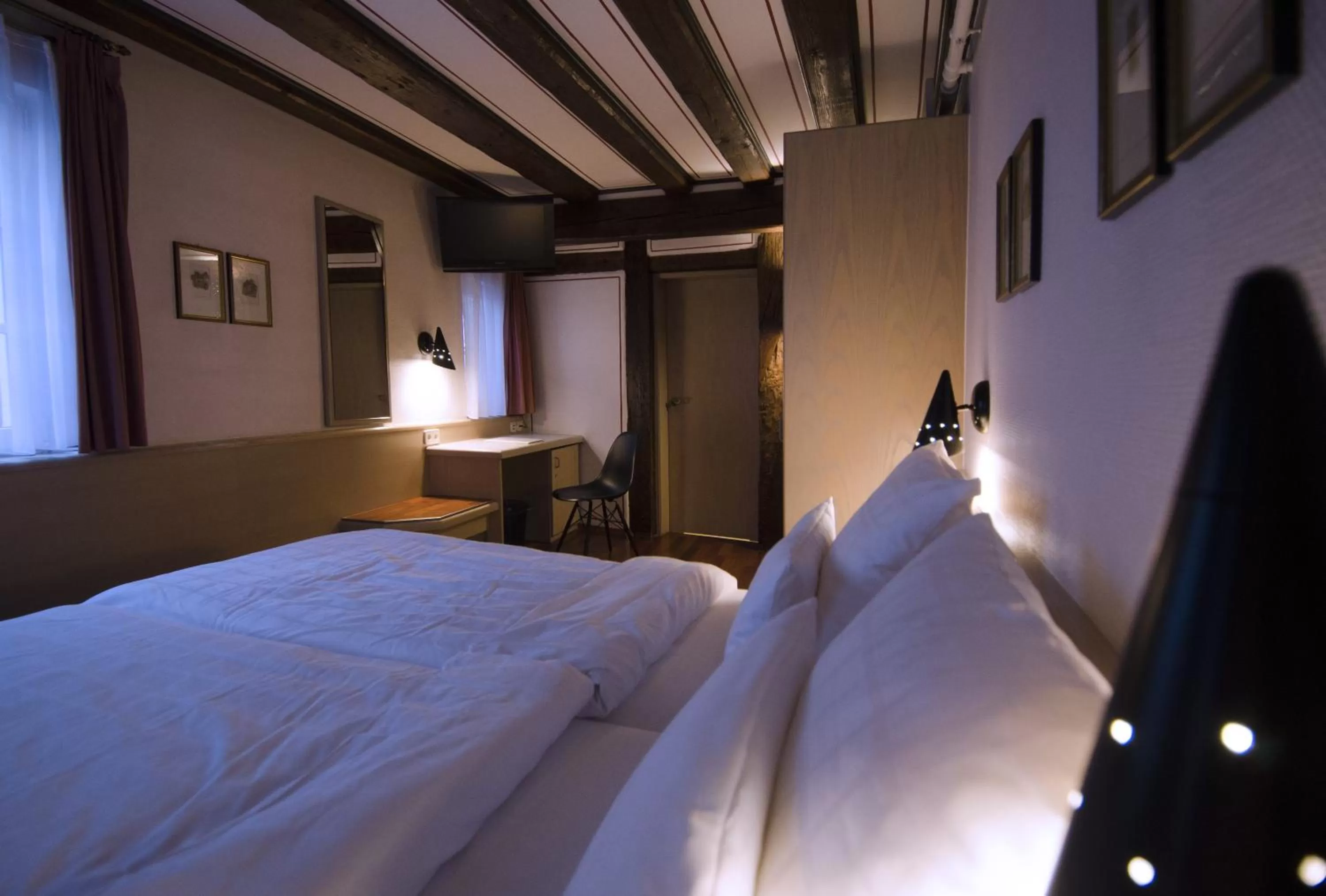 Photo of the whole room, Bed in Hotel Scholl