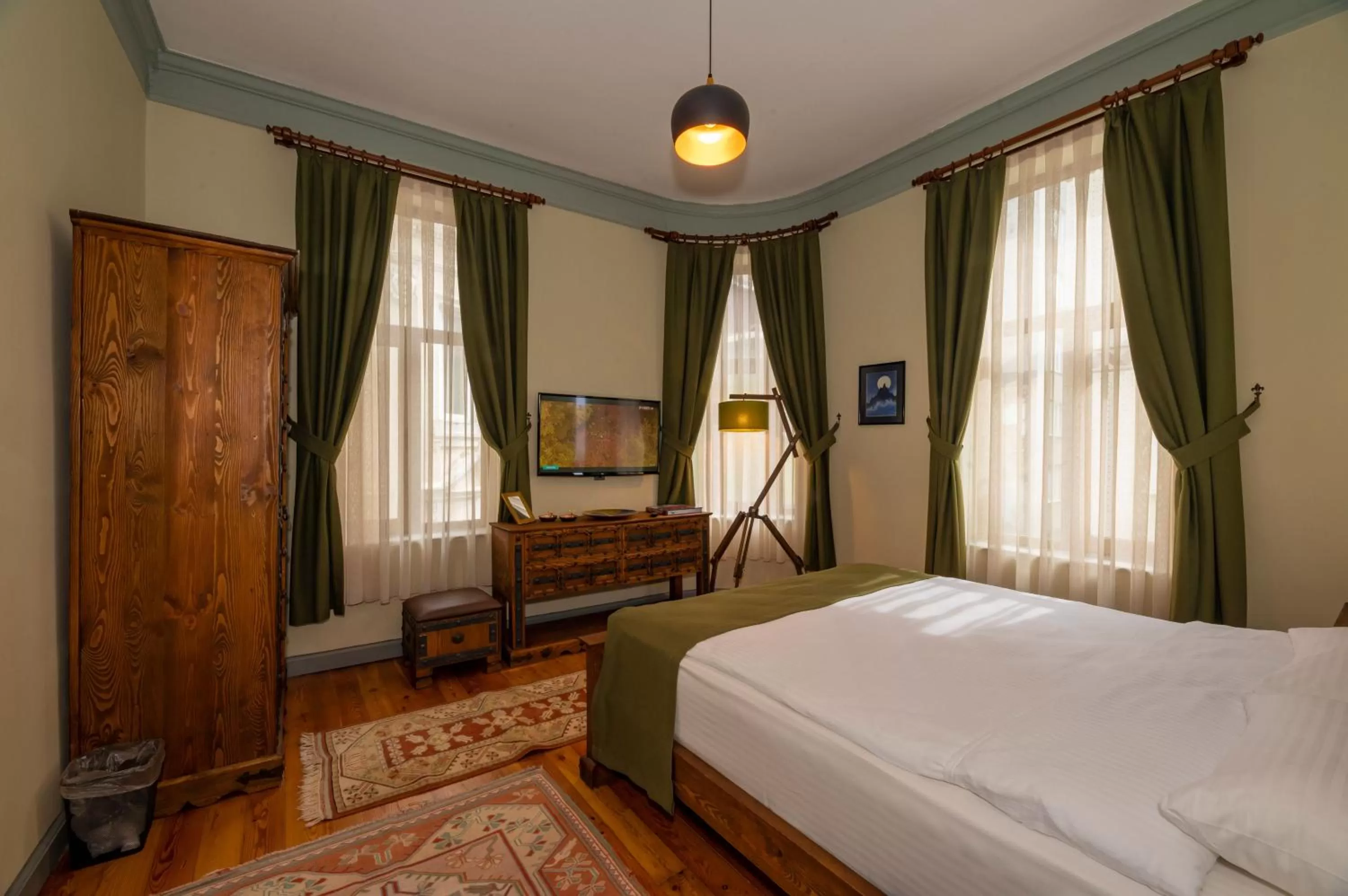 Bed in O'Pera Okanlı Suites