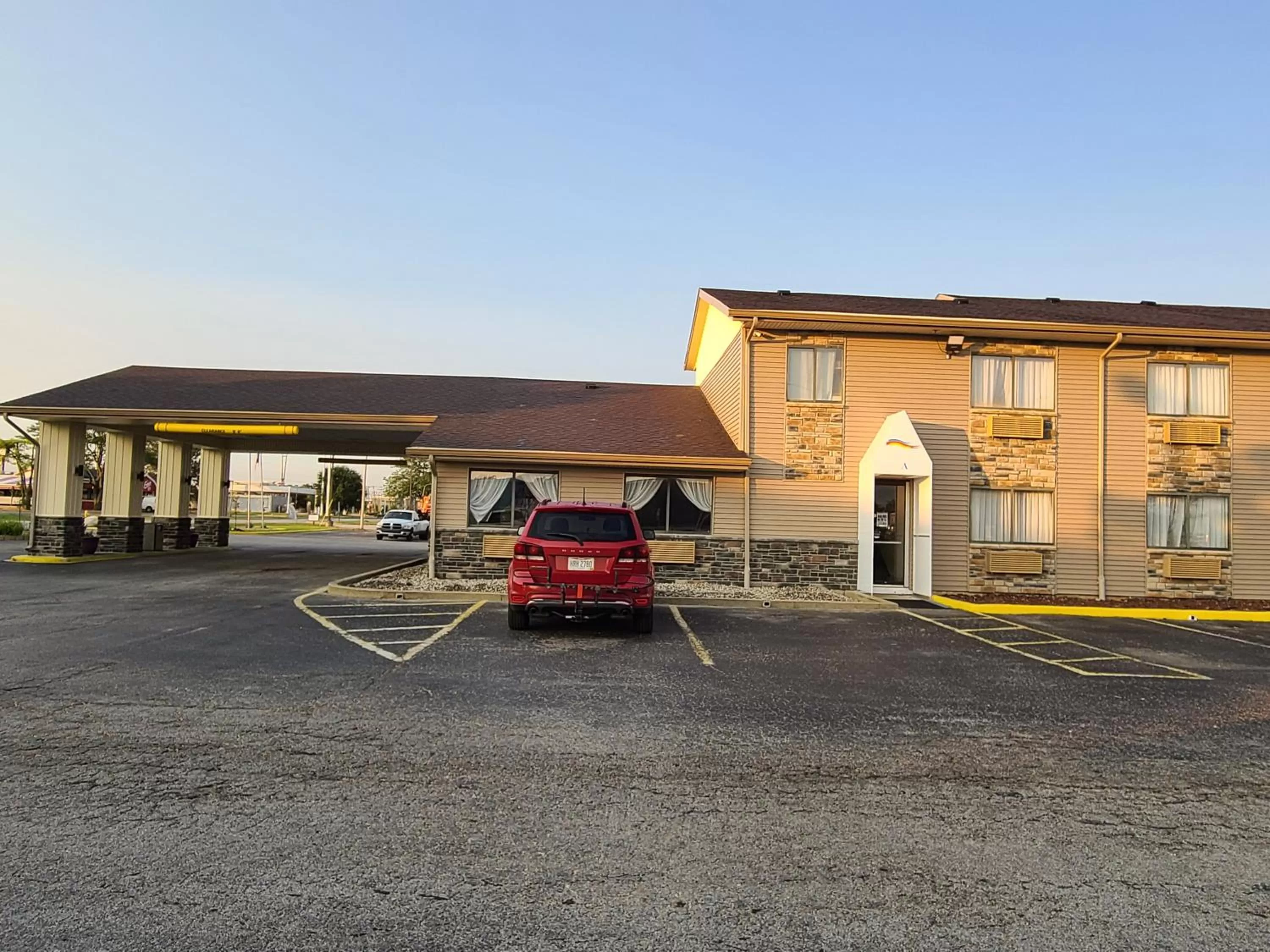 Property building in Baymont by Wyndham Perrysburg-Toledo