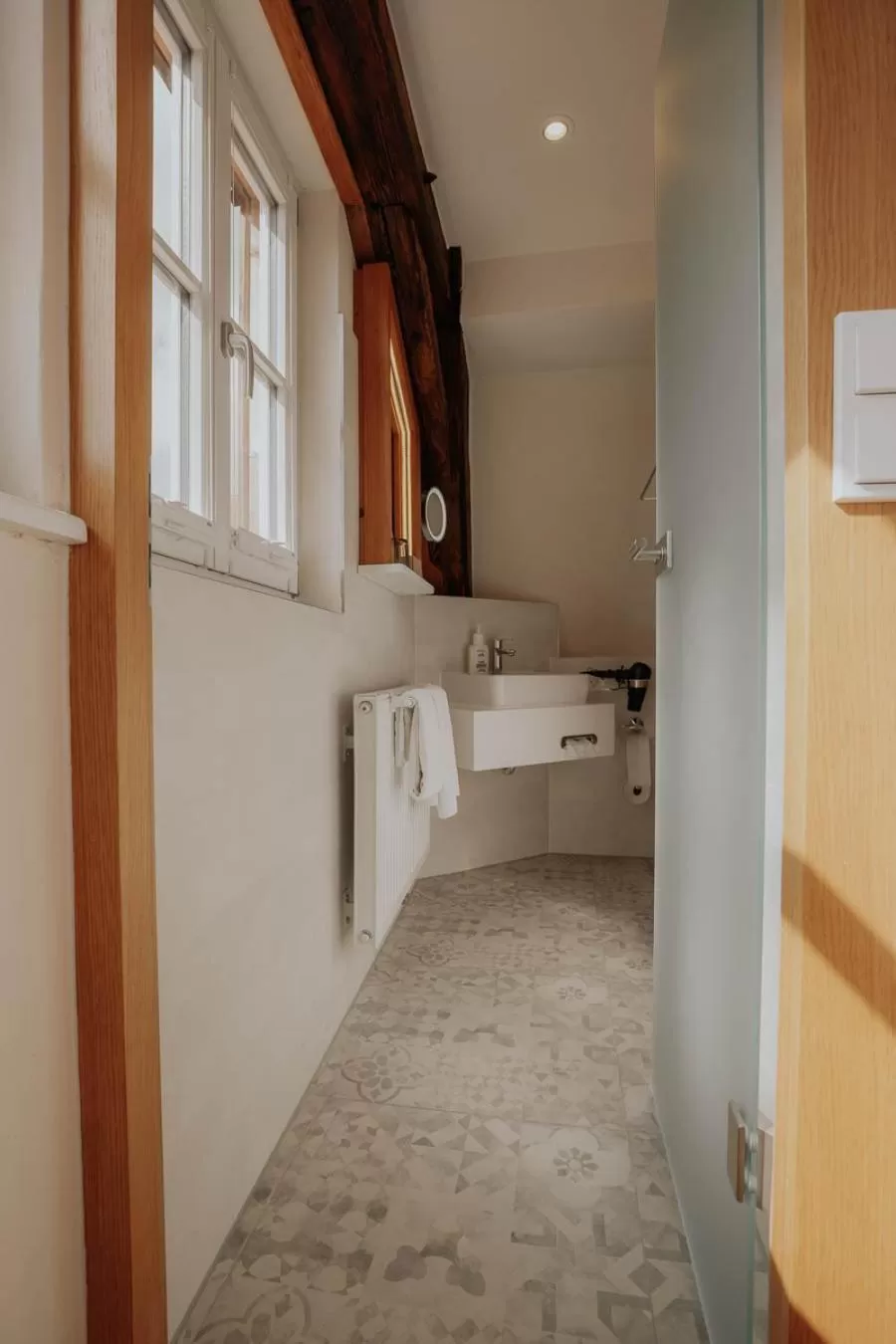 Bathroom in Altstadtmittehotel Sonne