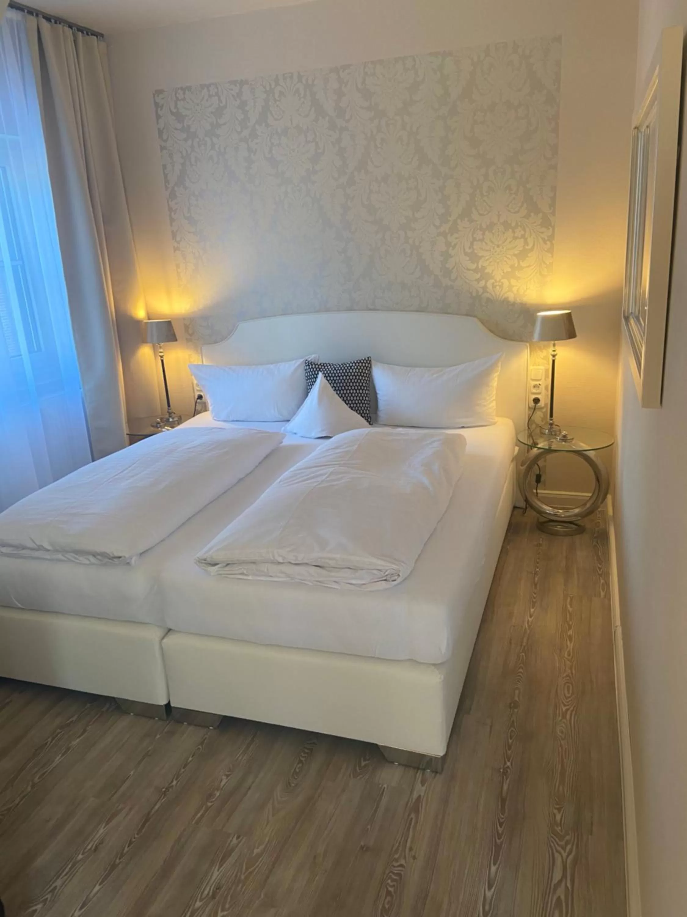 Bed in Petersen's Landhaus