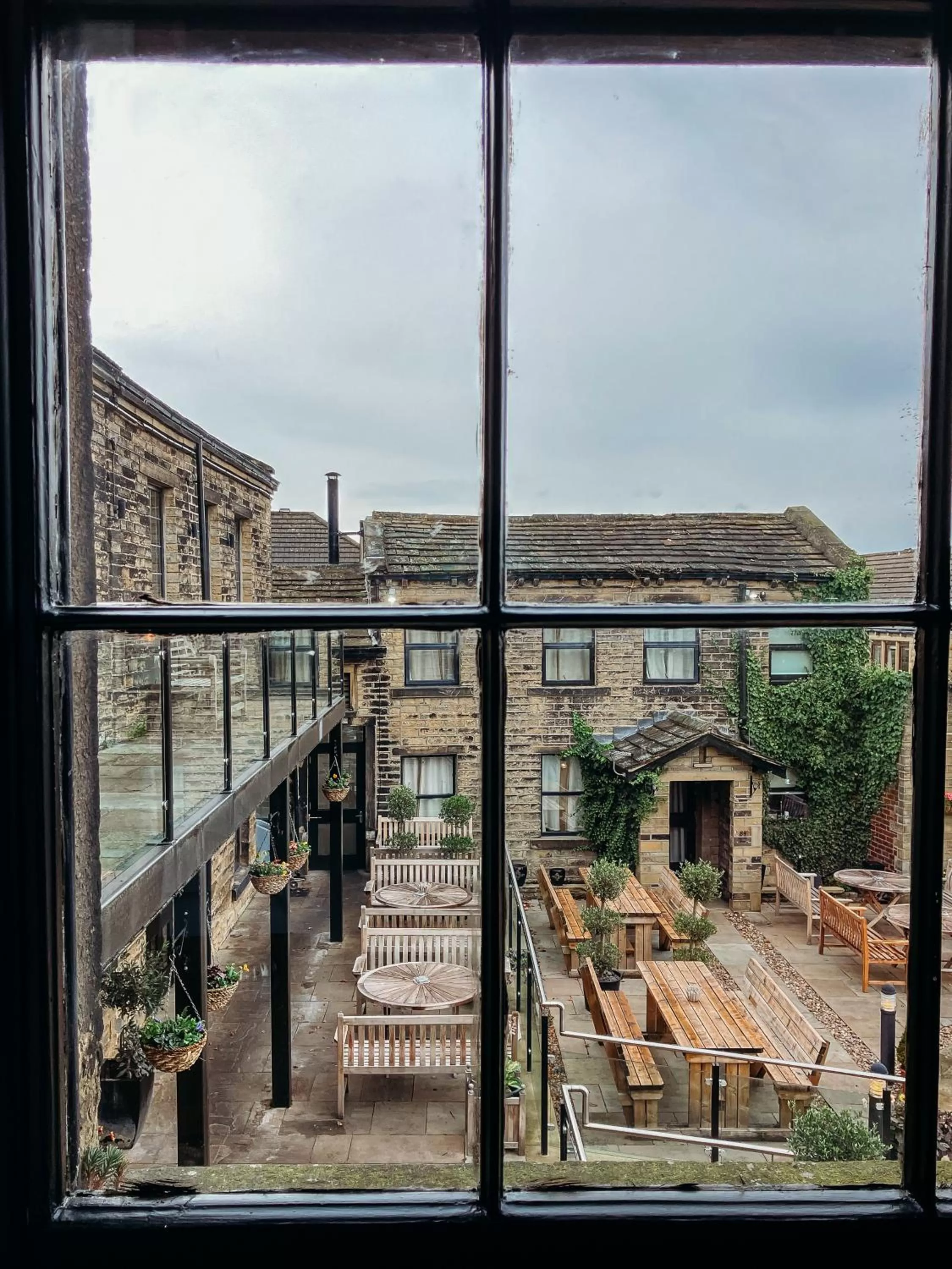 Restaurant/places to eat in The Weavers Shed