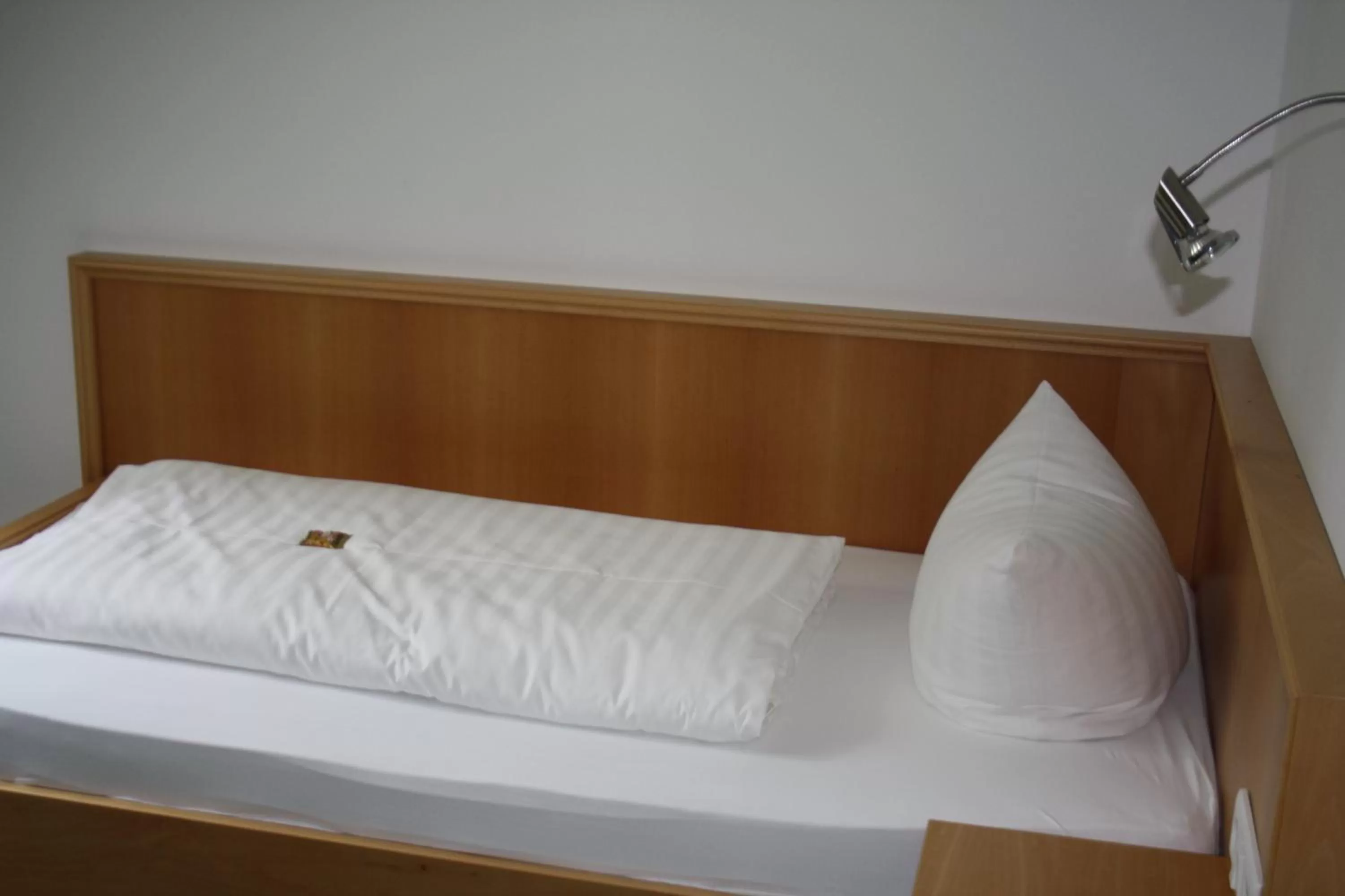 Bedroom, Bed in Hotel-Gasthof zur Krone