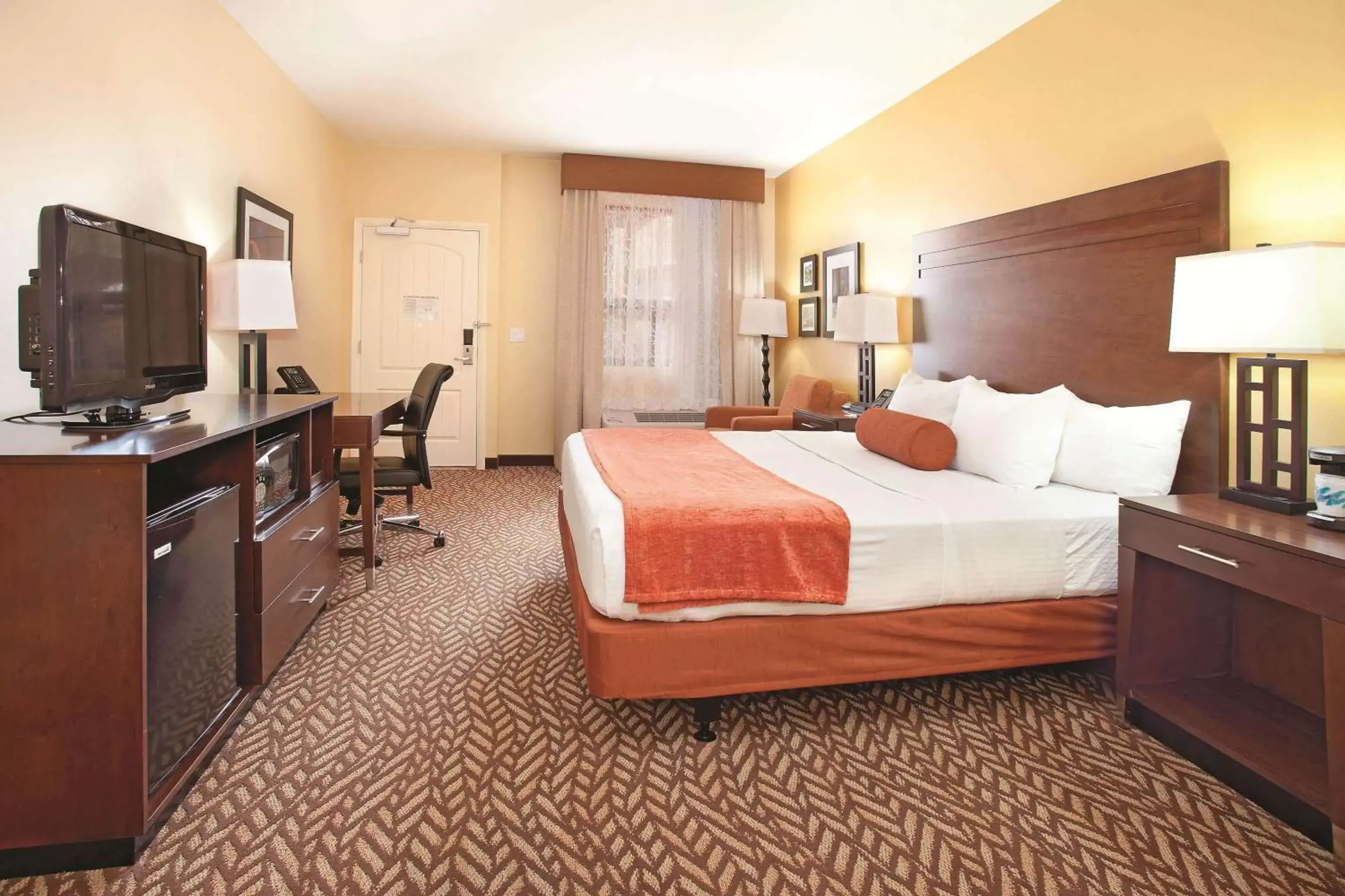 King Room - Disability Access in The Red Cliffs Lodge Zion, a Tribute Portfolio Hotel King Room - Disability Access in The Red Cliffs Lodge Zion, a Tribute Portfolio Hotel