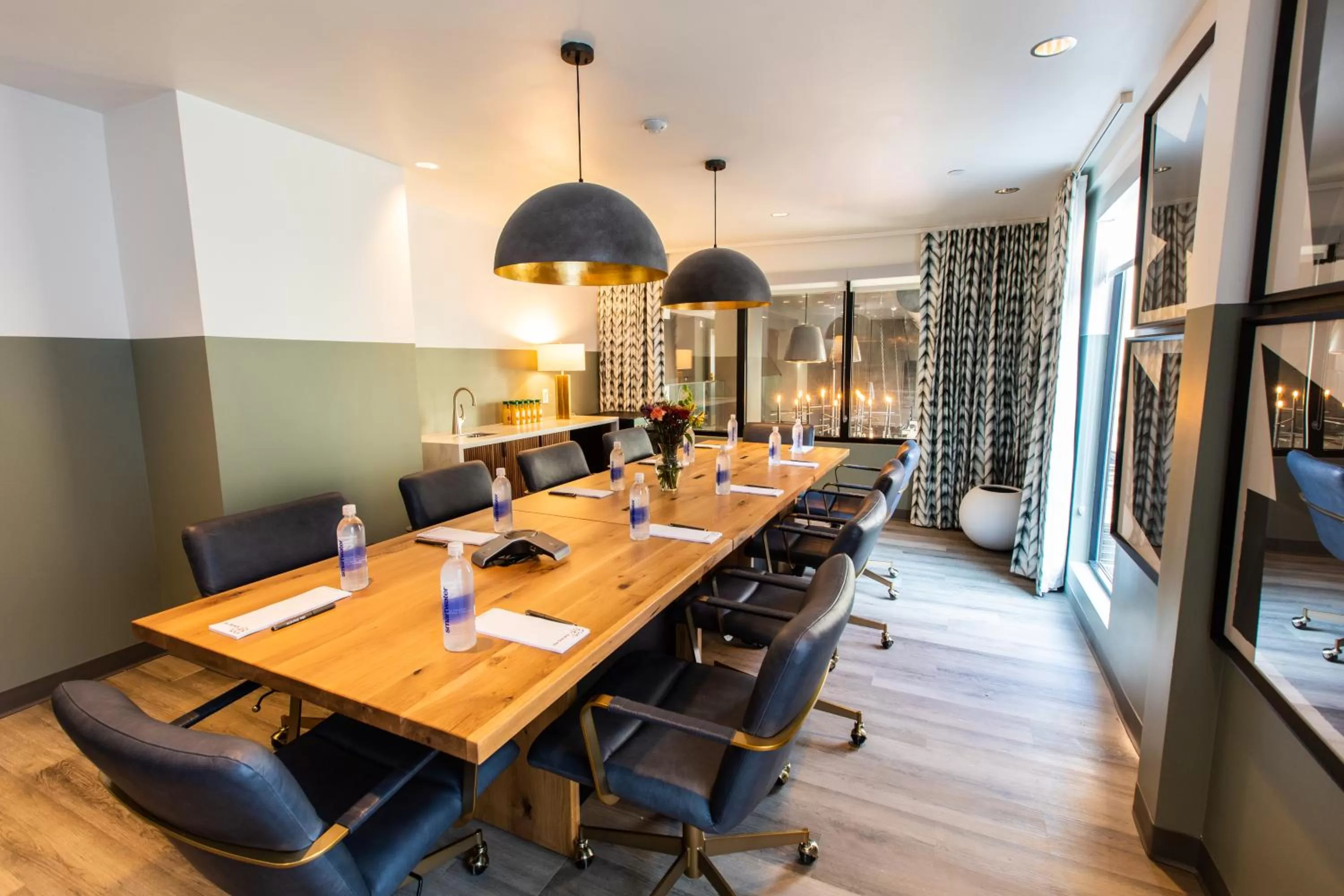 Meeting/conference room in voco The Darwin - Atlanta Midtown by IHG