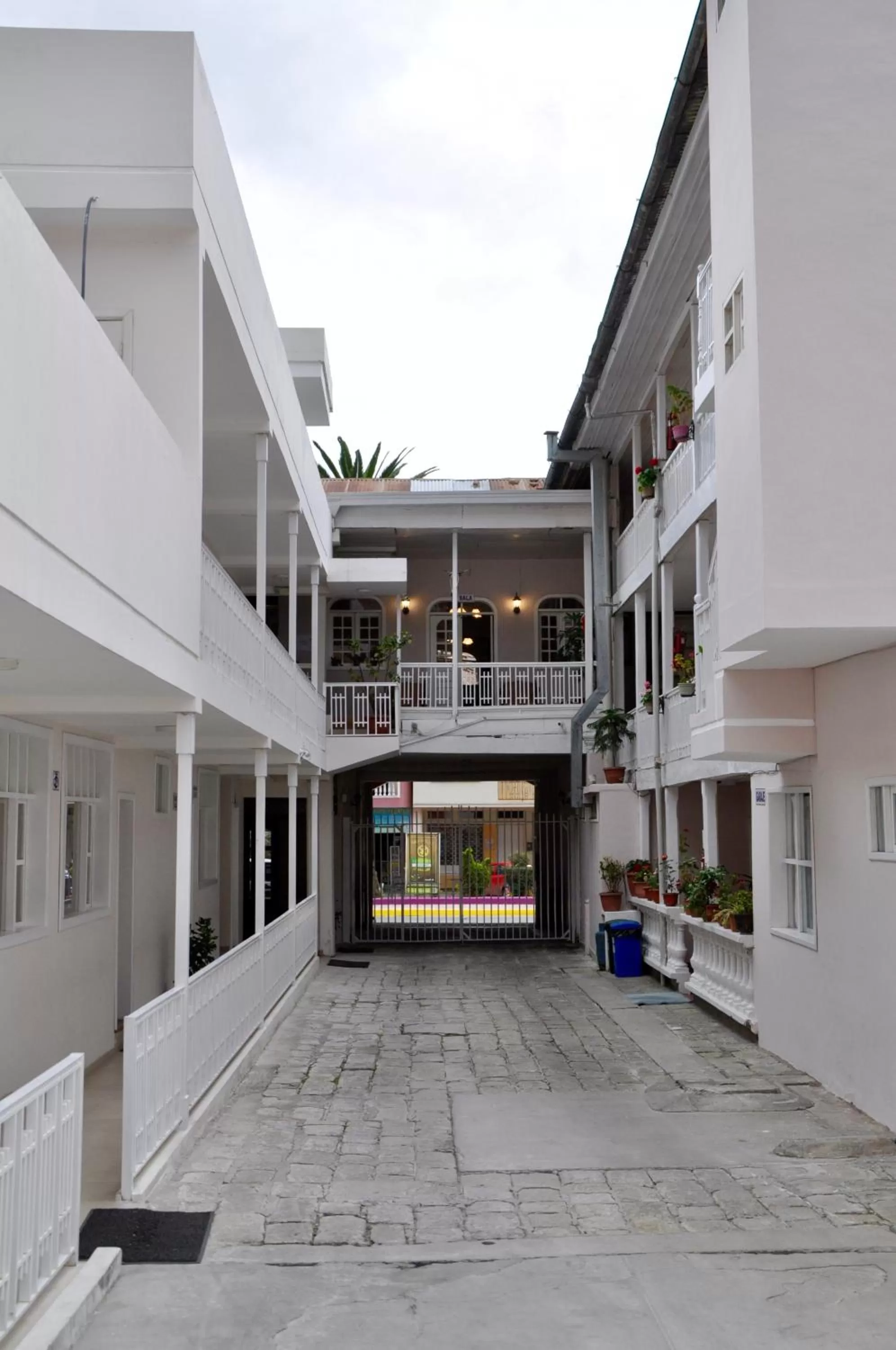 Area and facilities, Property Building in Hotel Europa