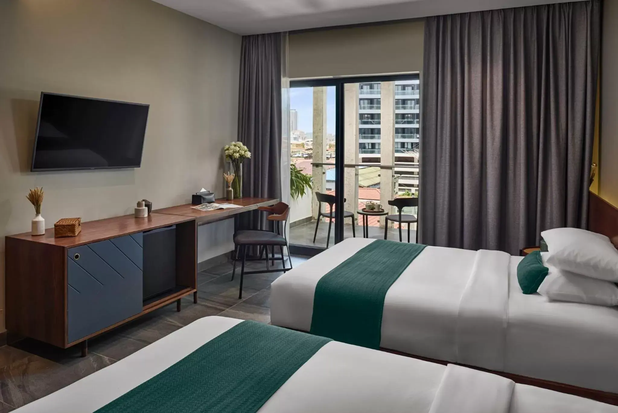 Superior City View Twin in Baitong Hotel & Resort Phnom Penh Superior City View Twin in Baitong Hotel & Resort Phnom Penh