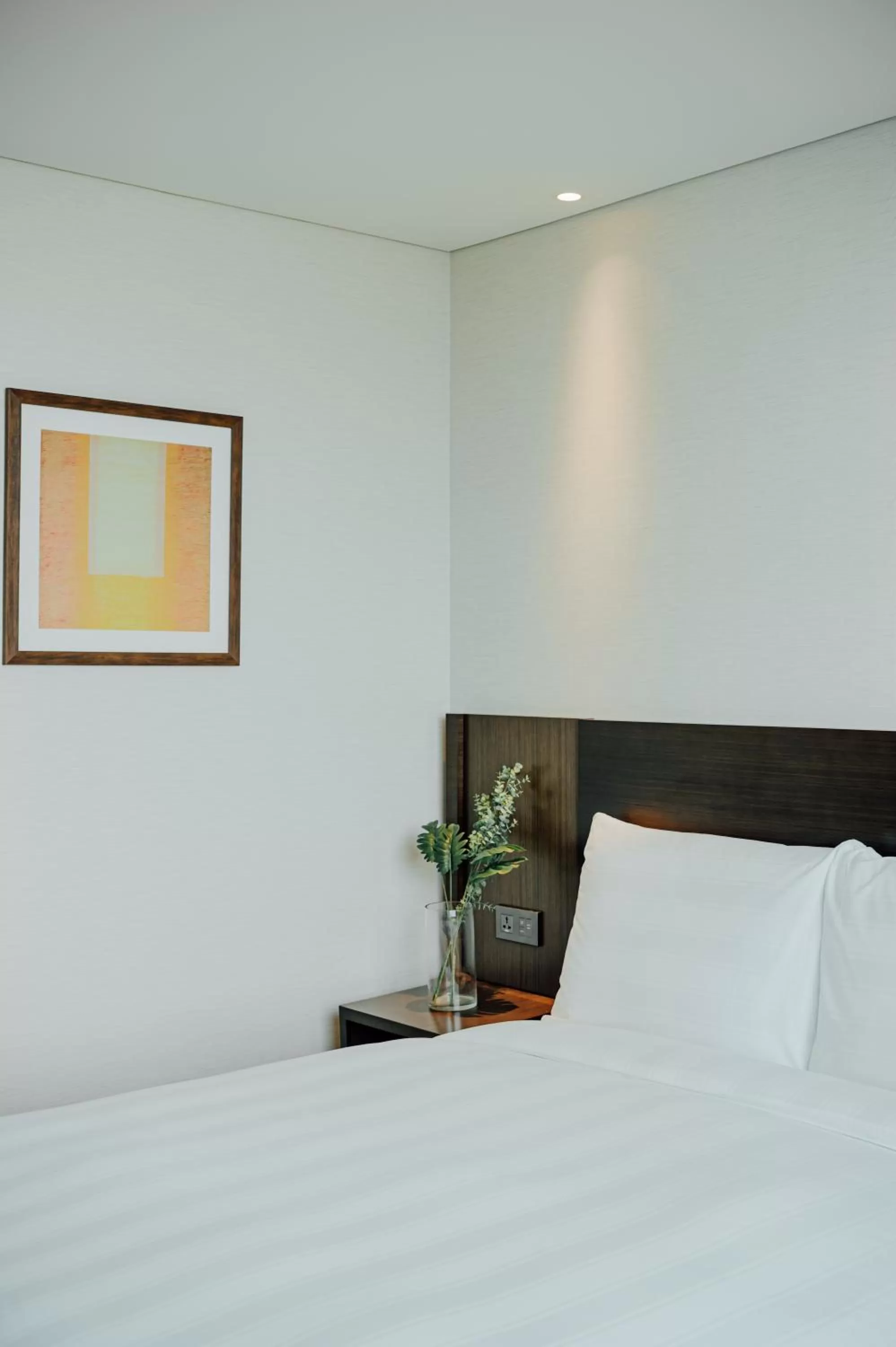 Decorative detail, Bed in LOTTE CITY HOTEL Myeongdong