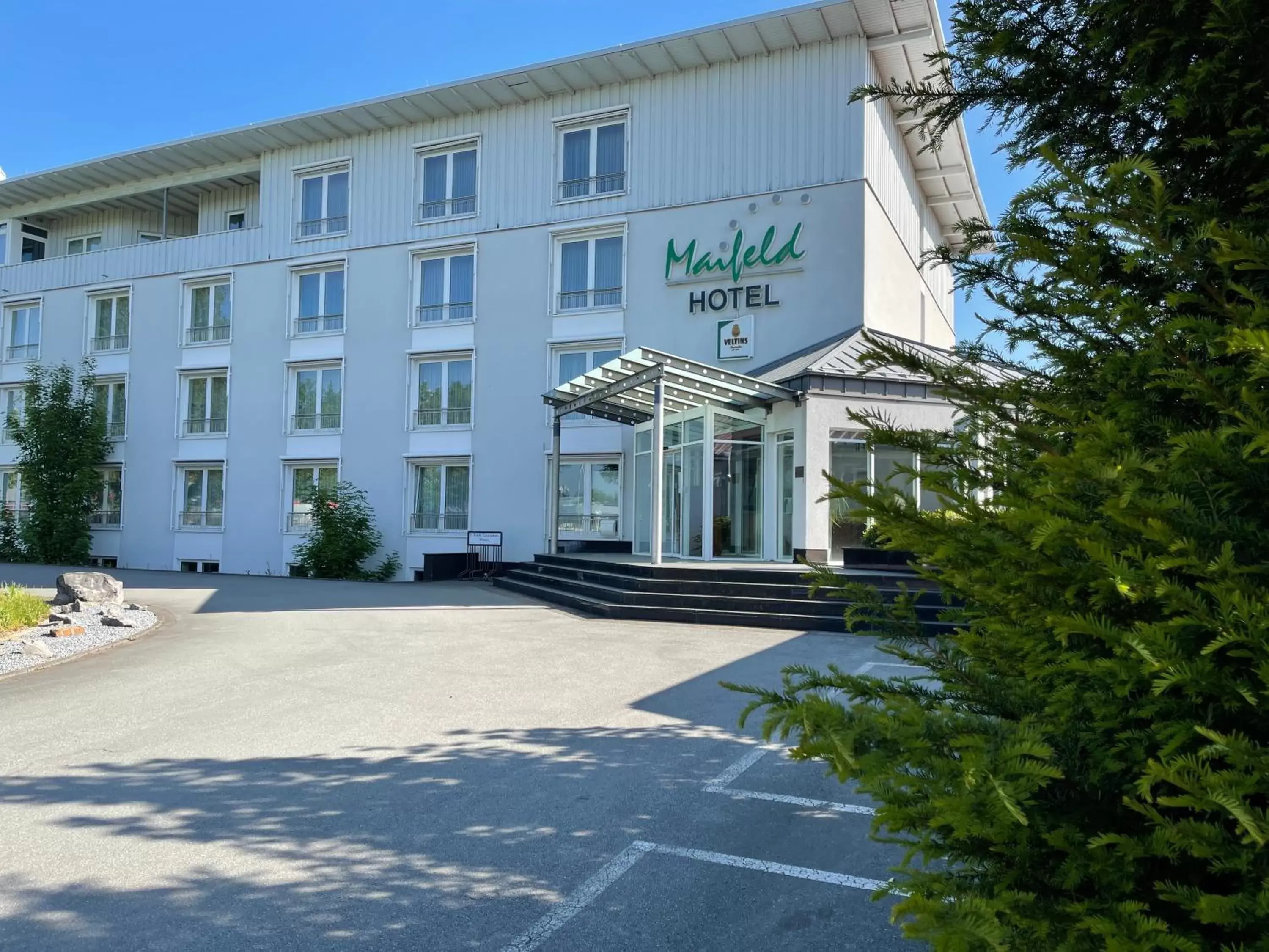 Maifeld Sport- und Tagungshotel Maifeld Sport- und Tagungshotel