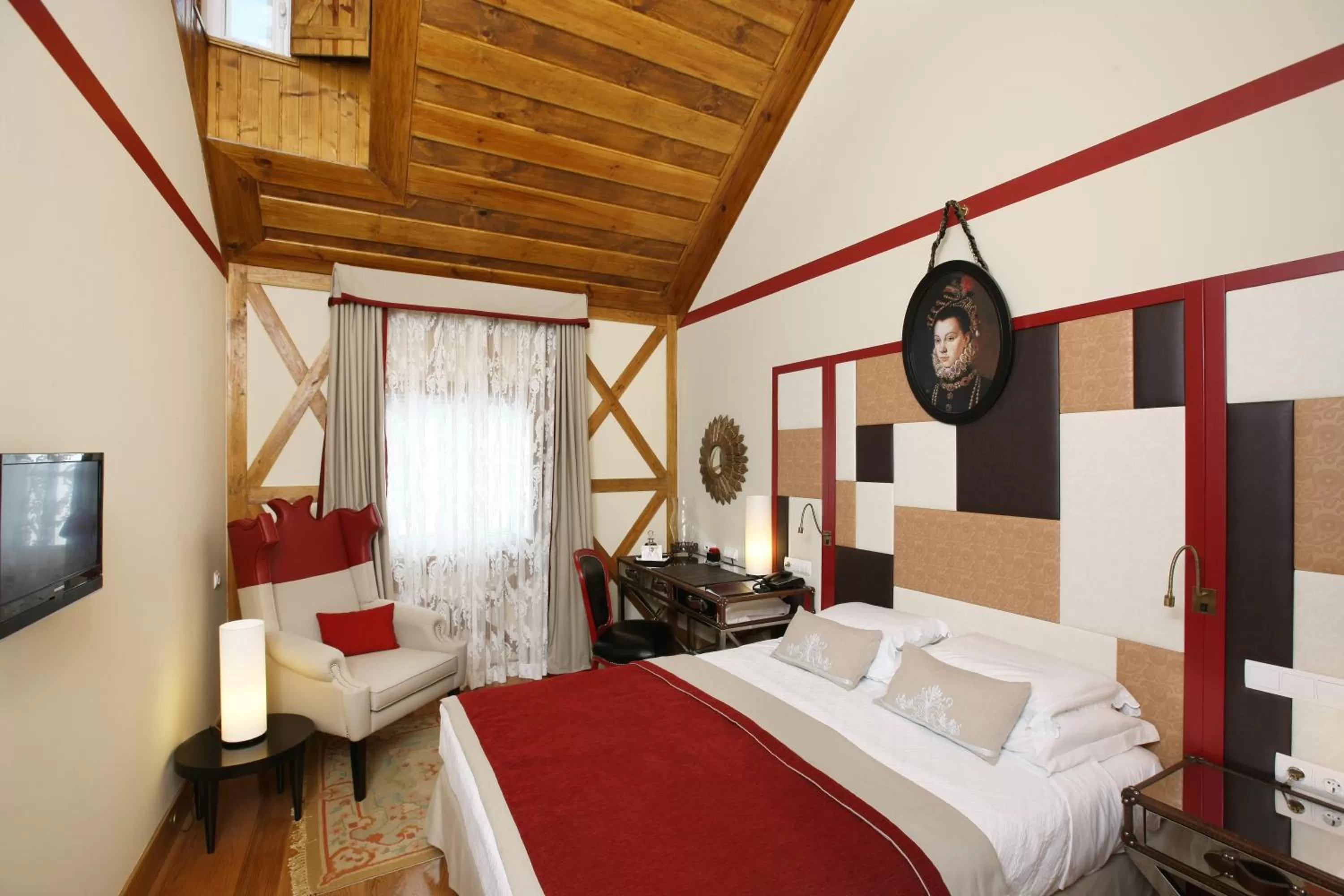 Bedroom, Bed in Solar do Castelo - Lisbon Heritage Collection - Alfama