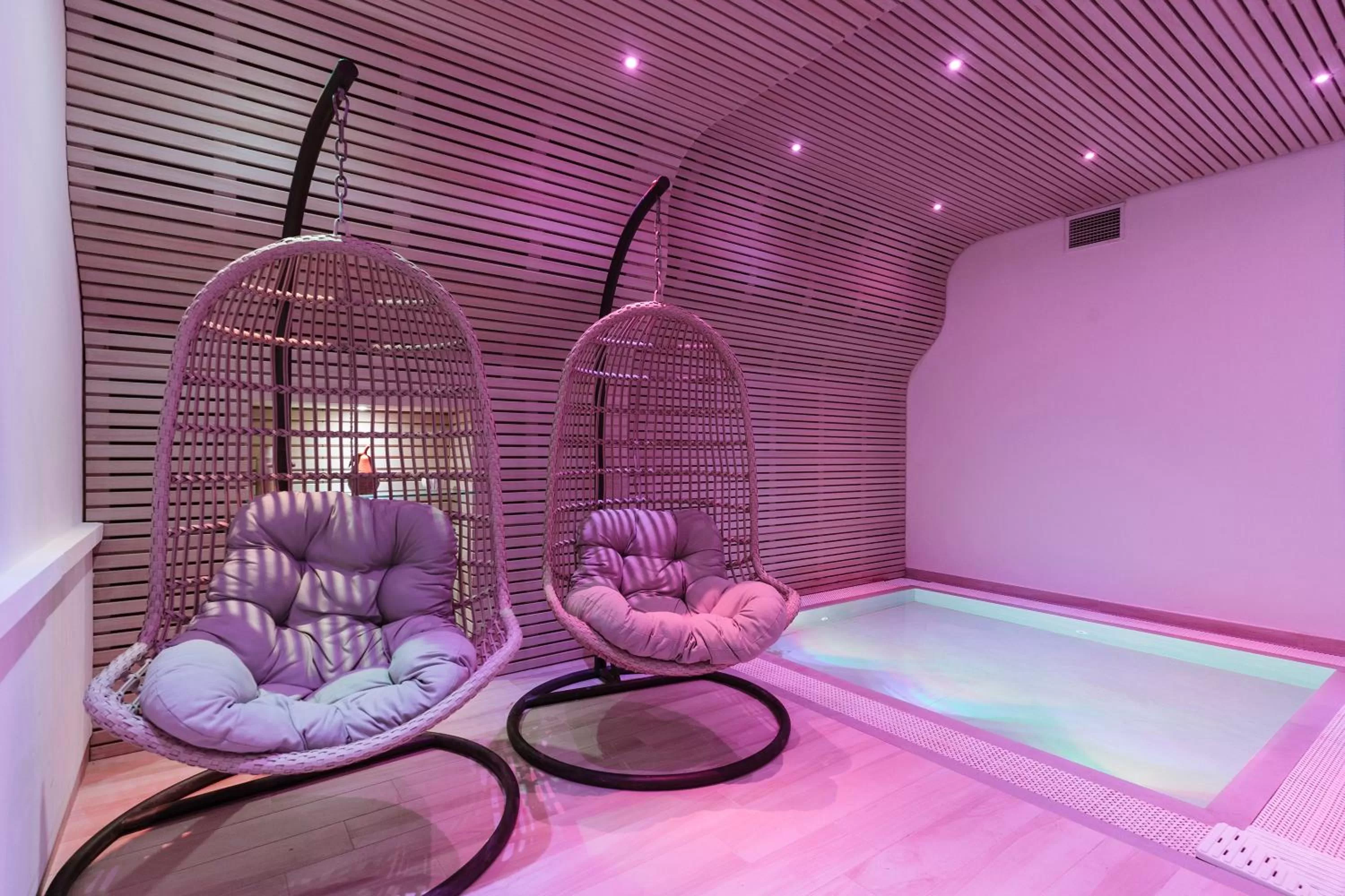 Spa and wellness centre/facilities in Victoria Palace Hotel & Zen Wellness