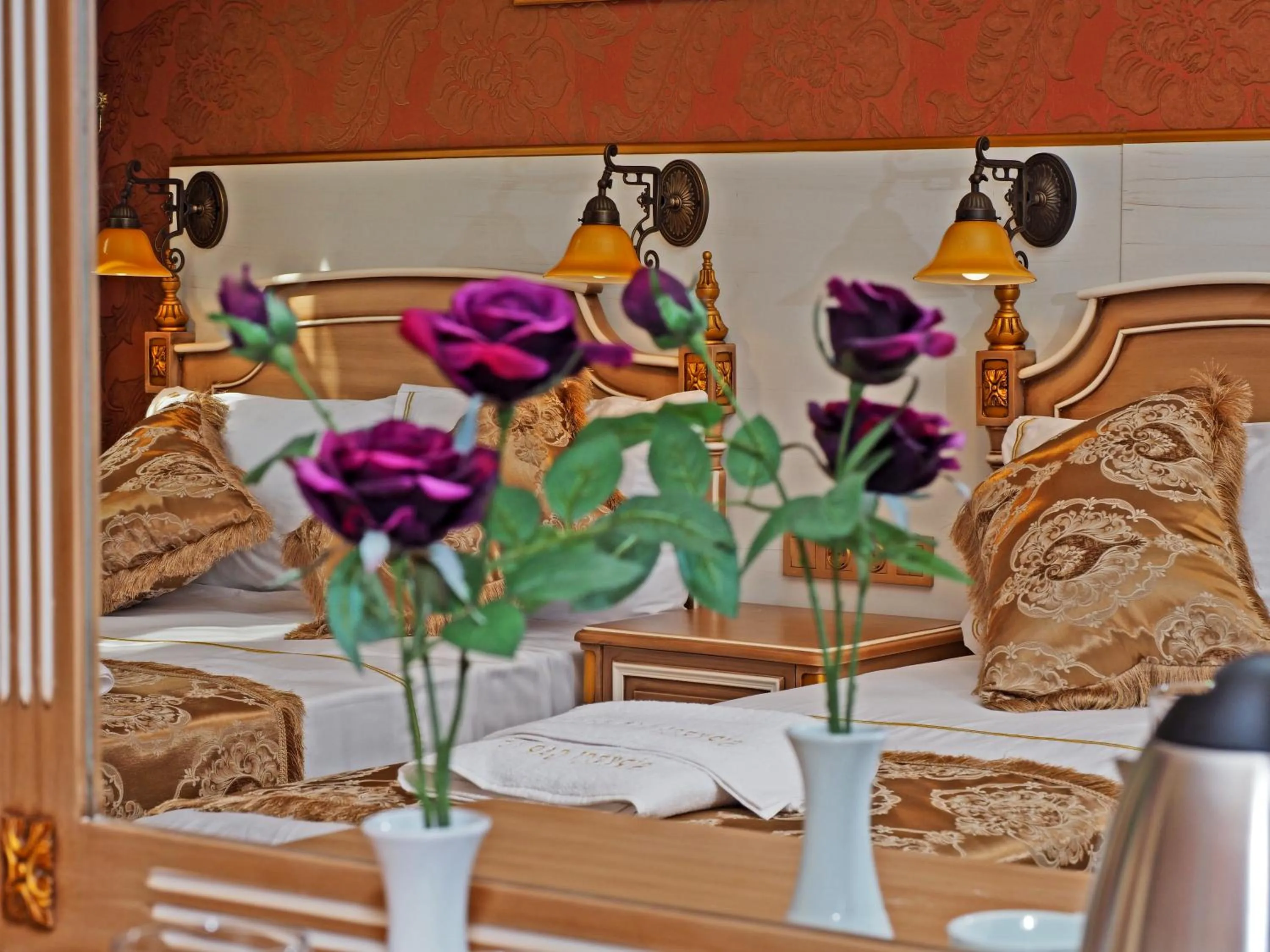 Bed in Glamour Classic Hotel Istanbul Sirkeci