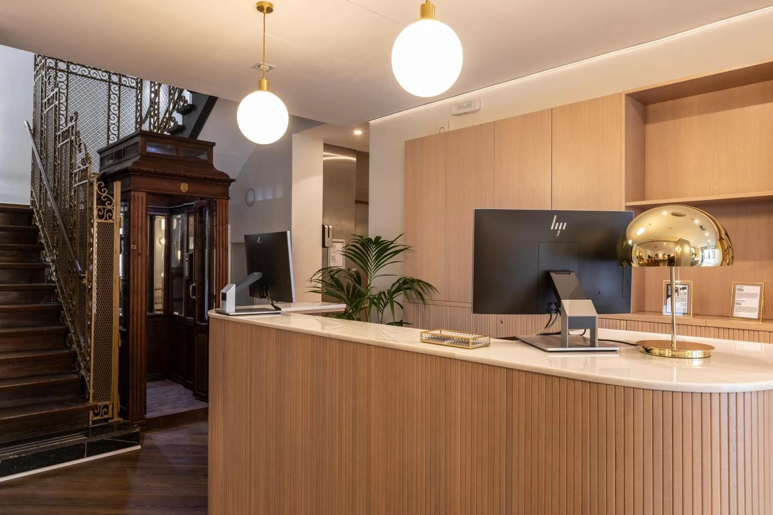 Lobby or reception in Petit Palace Puerta del Sol