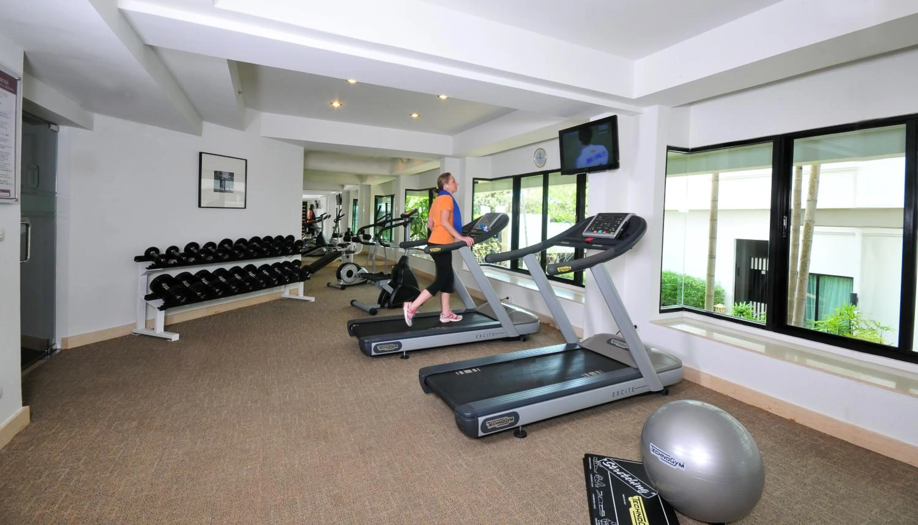Fitness centre/facilities in Tara Angkor Hotel
