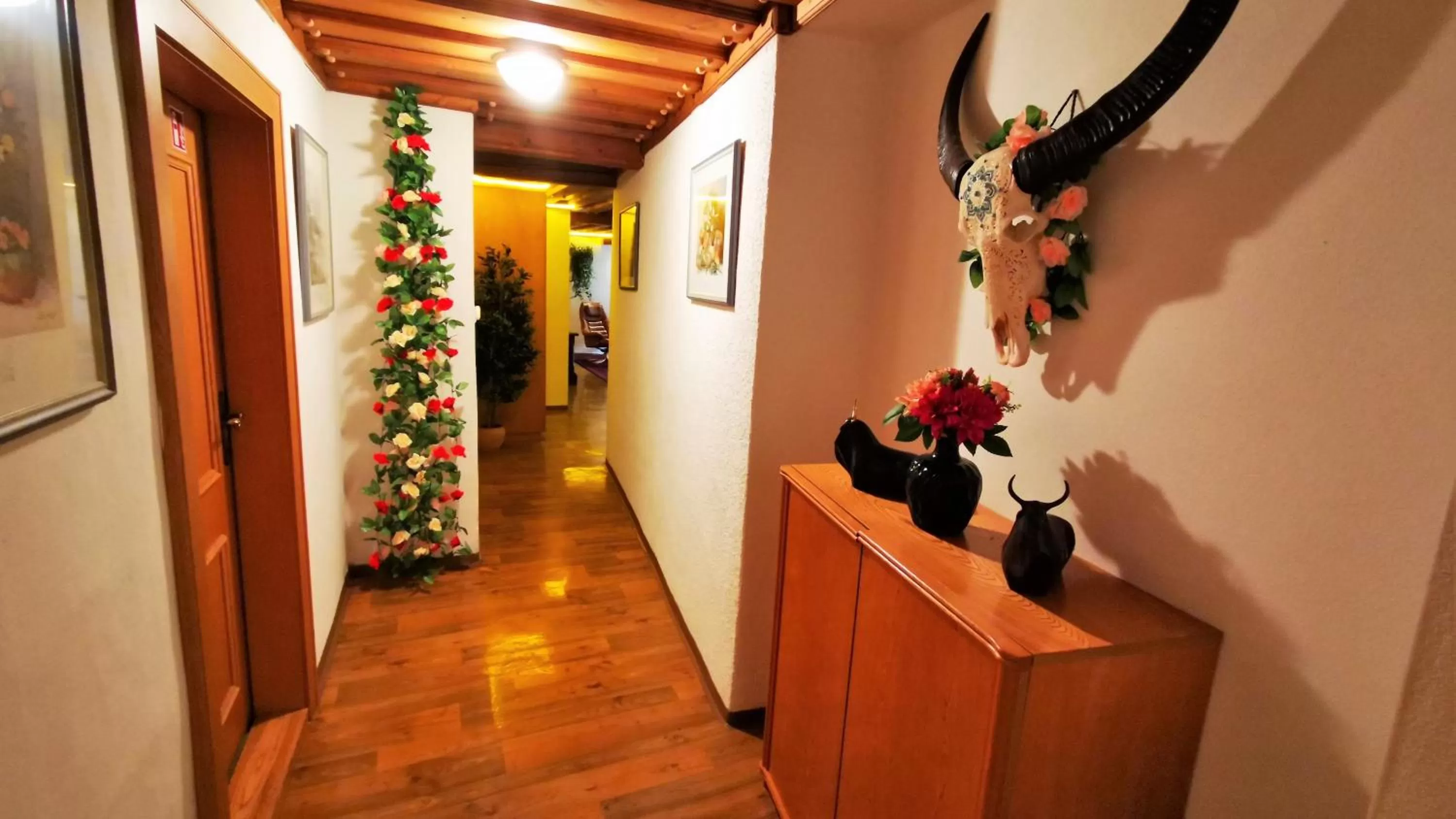 Decorative detail in Gasthof Geronimo