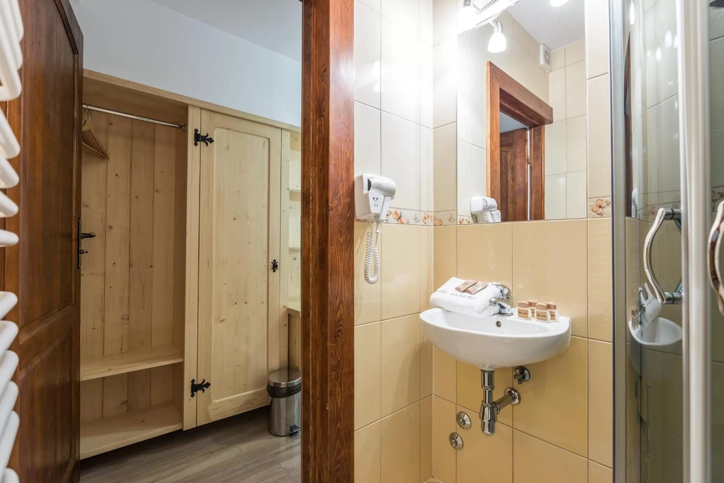 Bathroom in Willa Baciarka