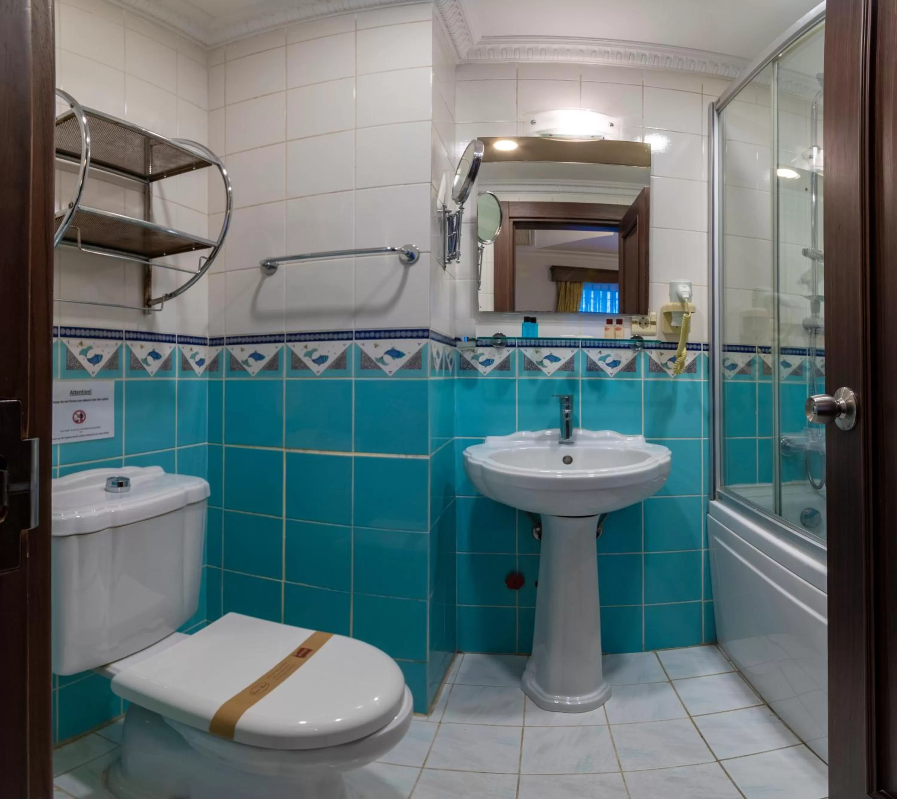 Shower in Arena Hotel - Special Class