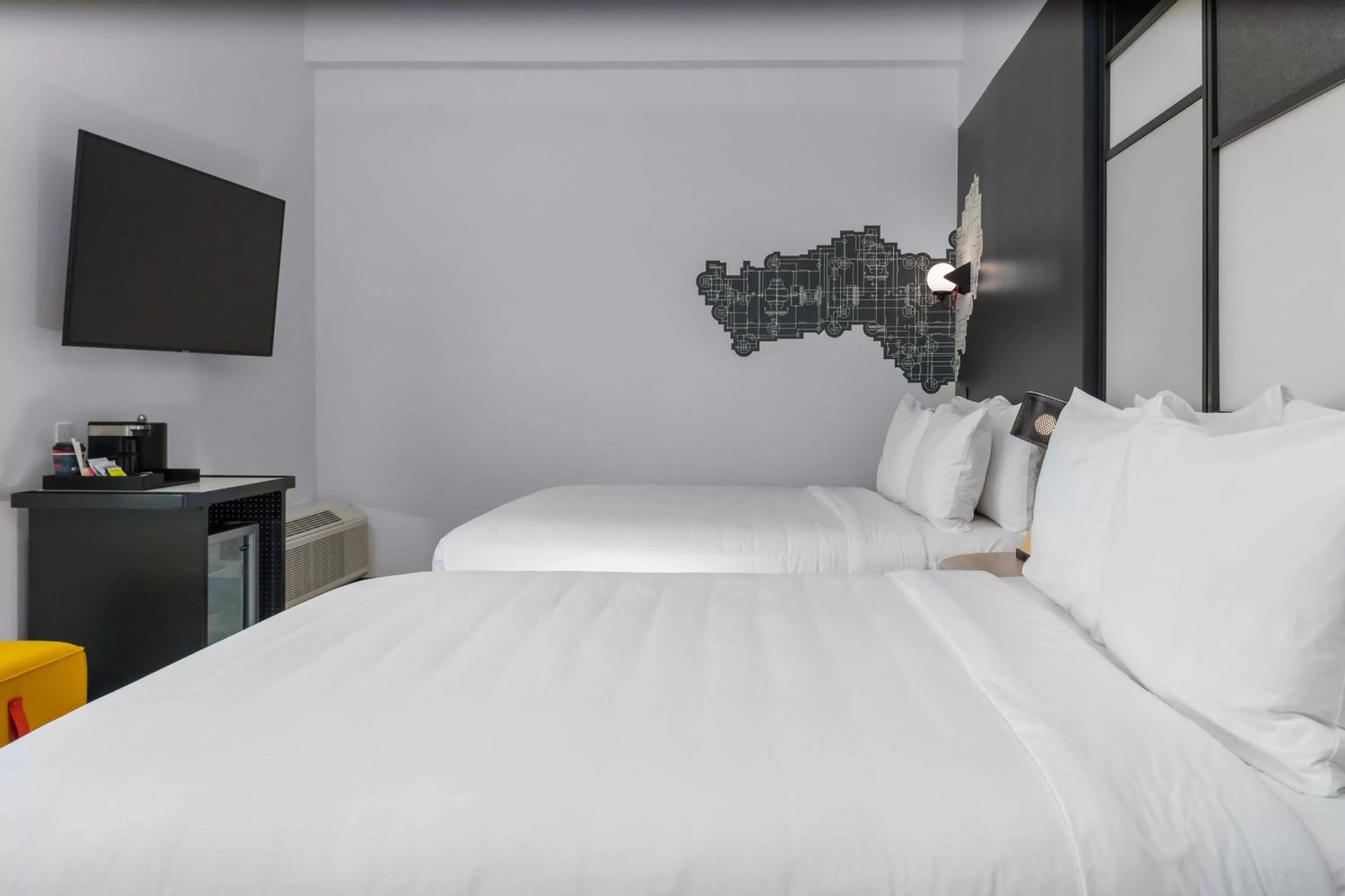 Photo of the whole room, Bed in Aloft Orlando Lake Buena Vista