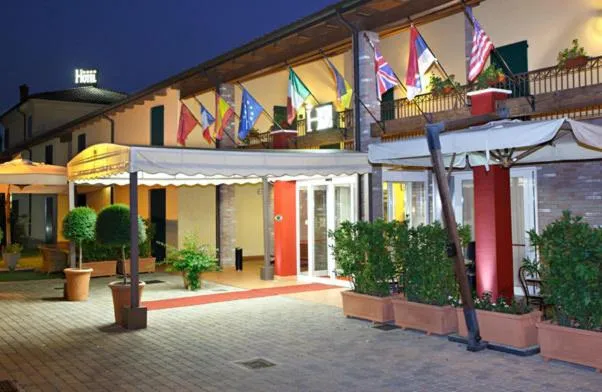 Facade/entrance in Hotel Gabarda