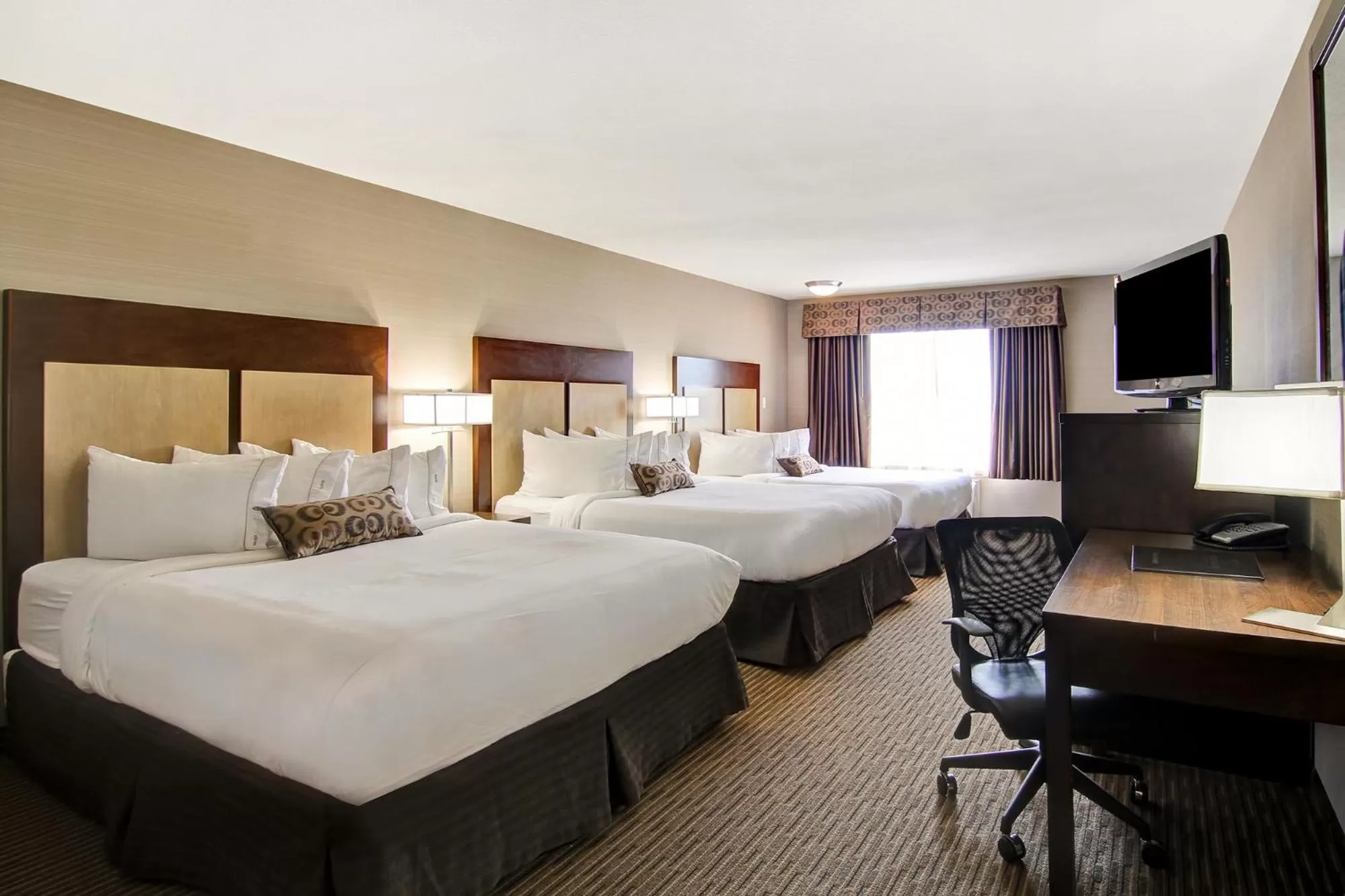 Bed in Canalta Hotel Esterhazy